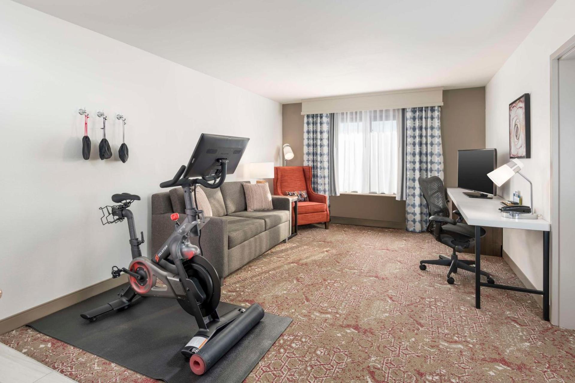 Hilton Garden Inn Scottsdale North/Perimeter Center photo 44