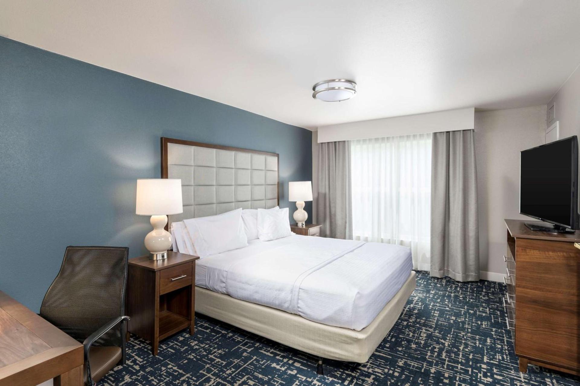 Homewood Suites by Hilton Mount Laurel photo 16