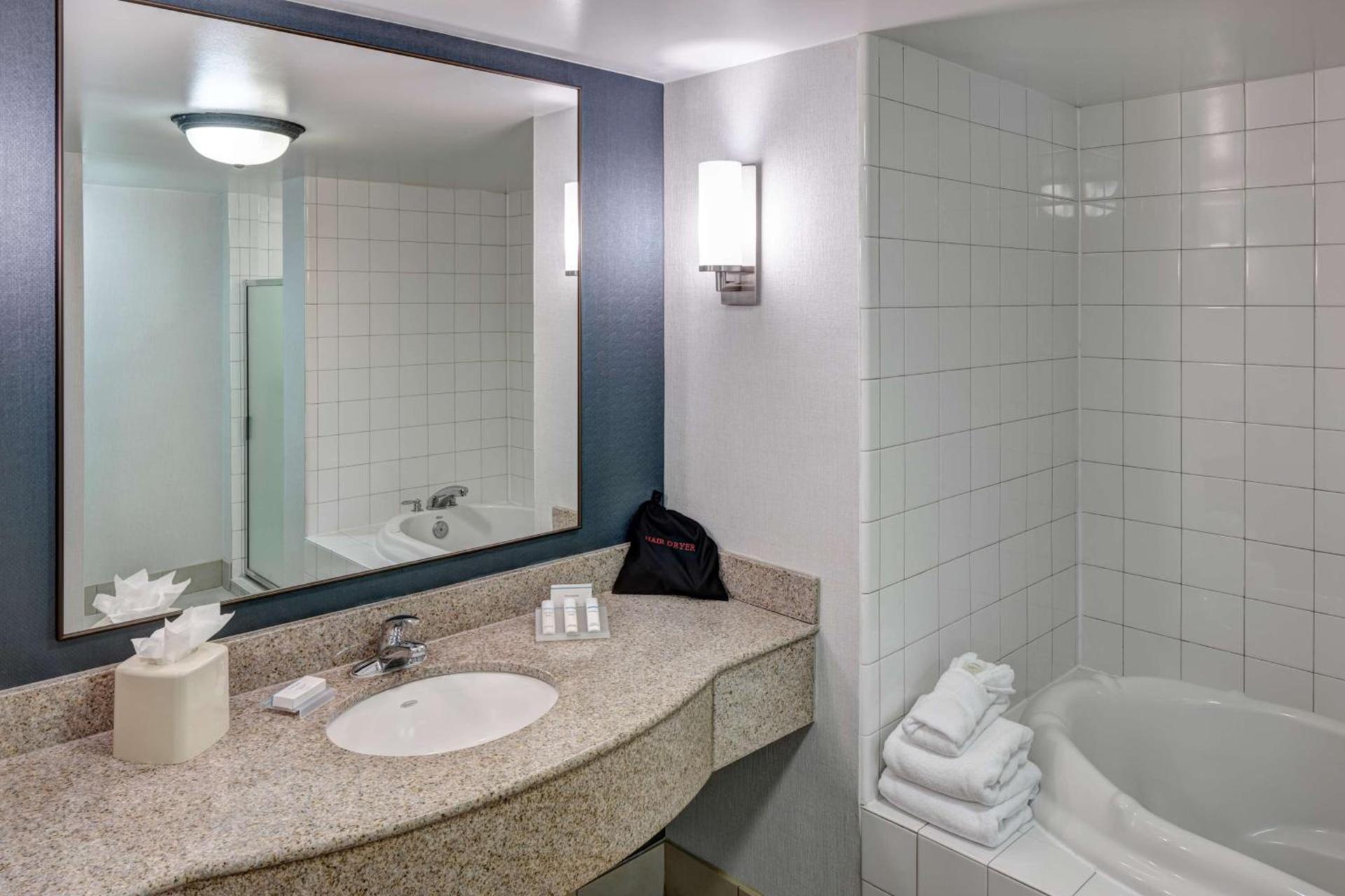 Hilton Garden Inn Savannah Airport photo 19