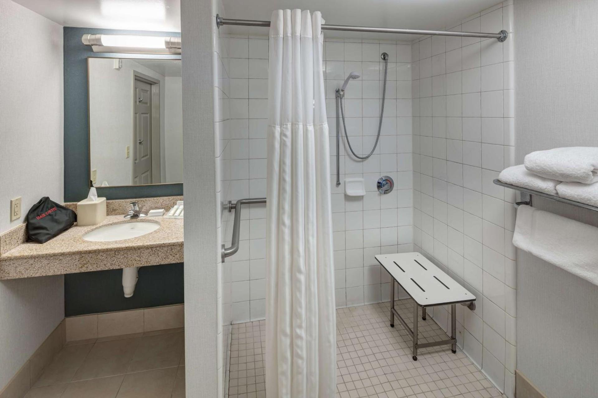 Hilton Garden Inn Savannah Airport photo 32