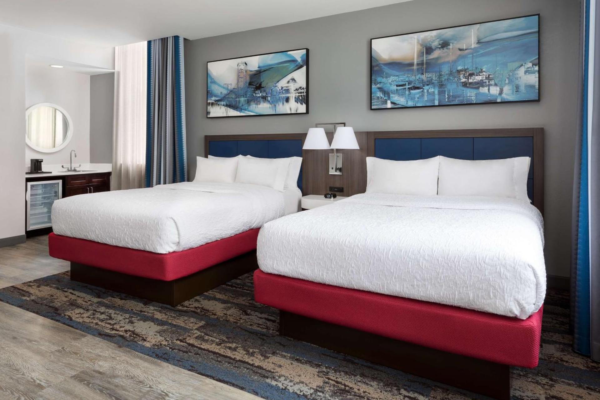 Hampton Inn & Suites Baltimore Inner Harbor photo 25