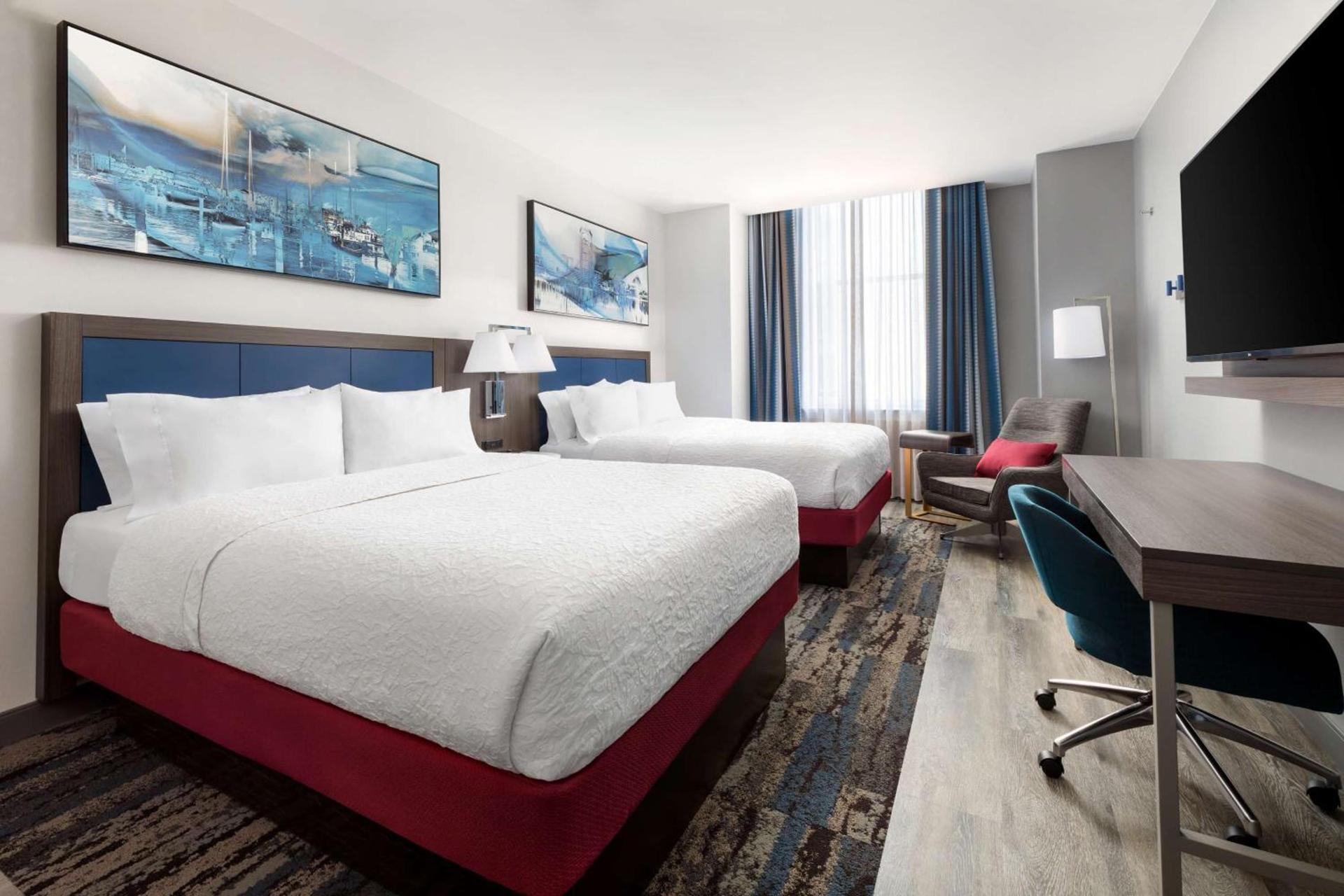 Hampton Inn & Suites Baltimore Inner Harbor photo 26