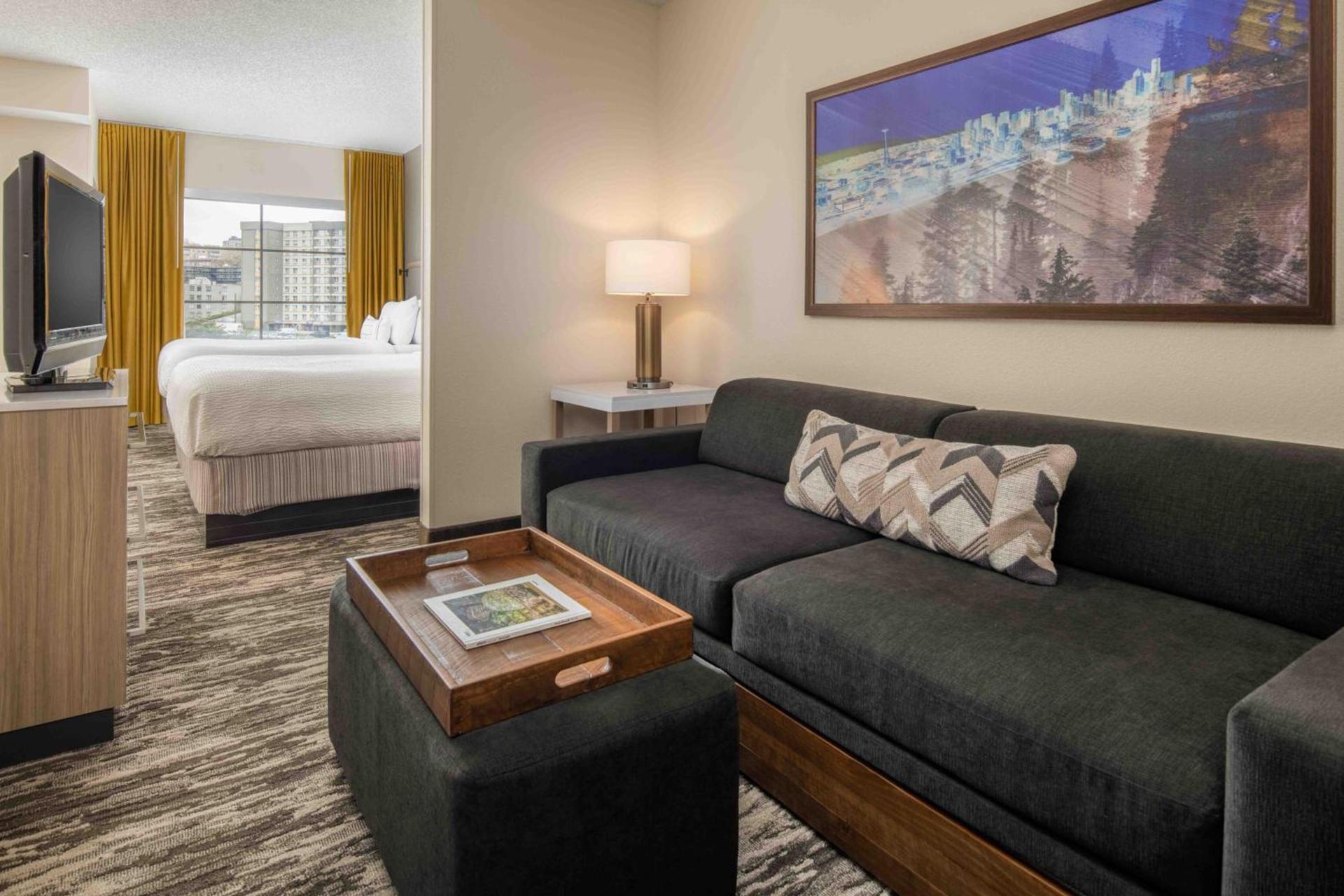SpringHill Suites Seattle Downtown, South Lake Union photo 2