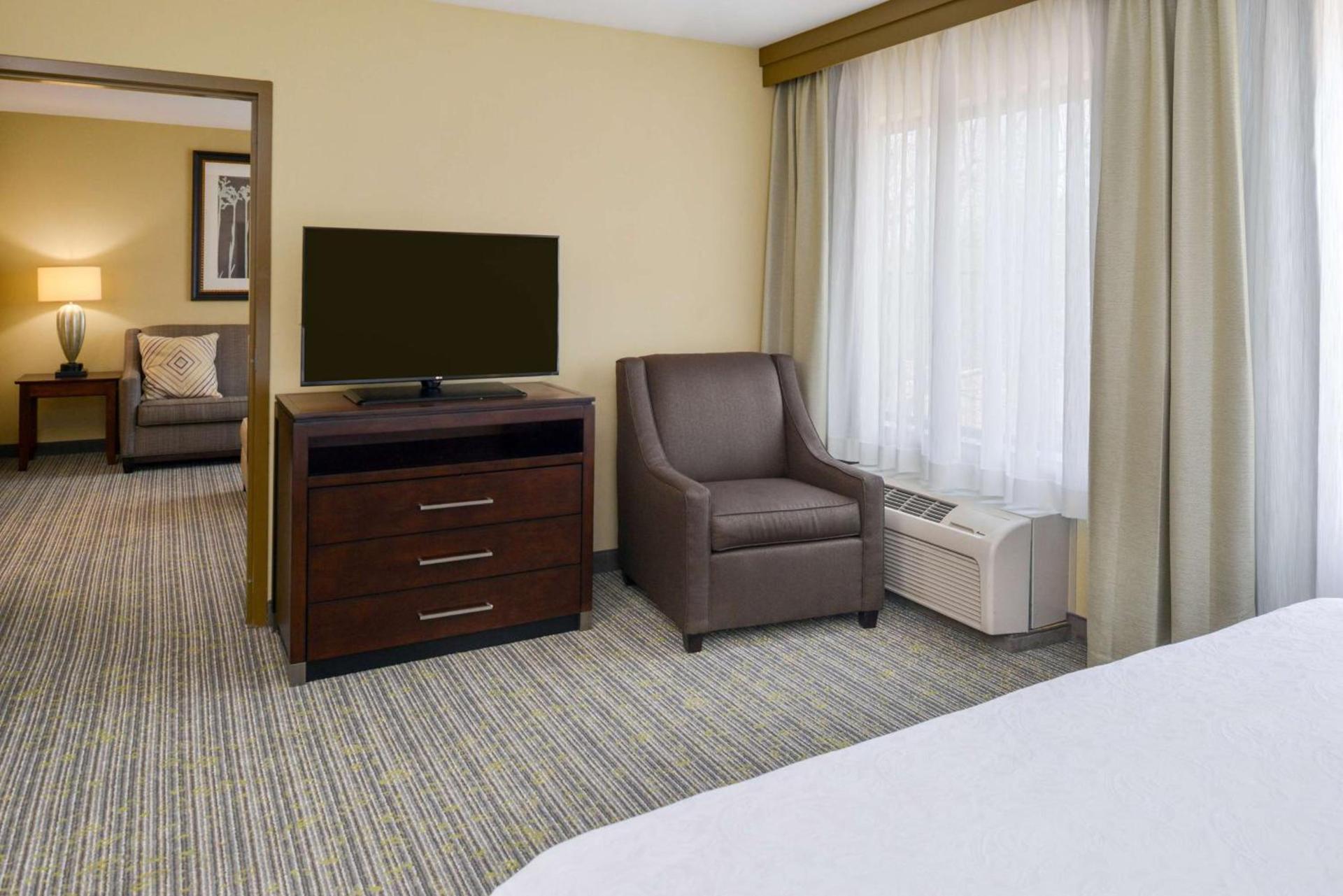 Homewood Suites by Hilton Fresno photo 29