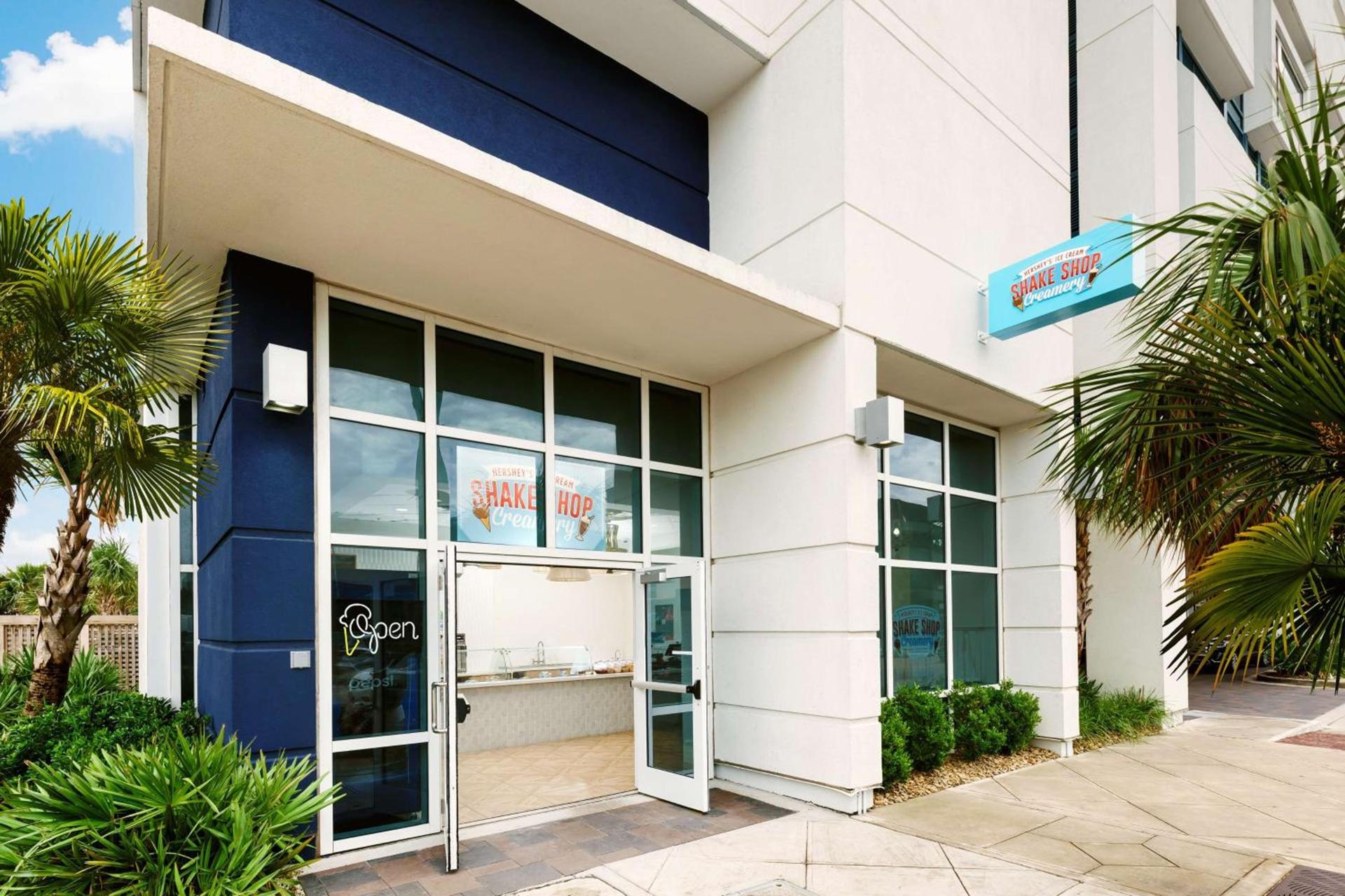 Homewood Suites by Hilton Myrtle Beach Oceanfront photo 11