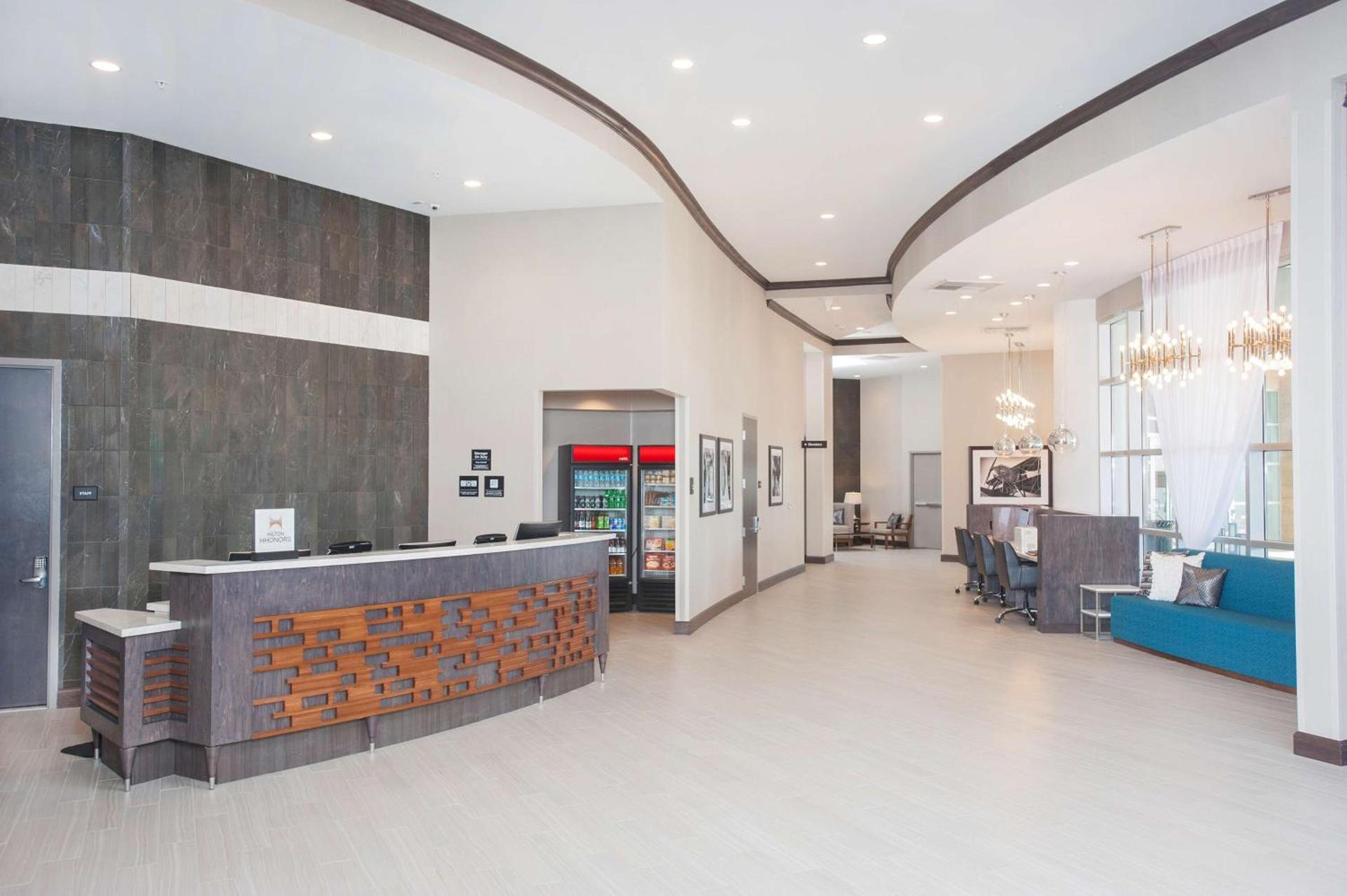 Hampton Inn & Suites LAX El Segundo photo 6