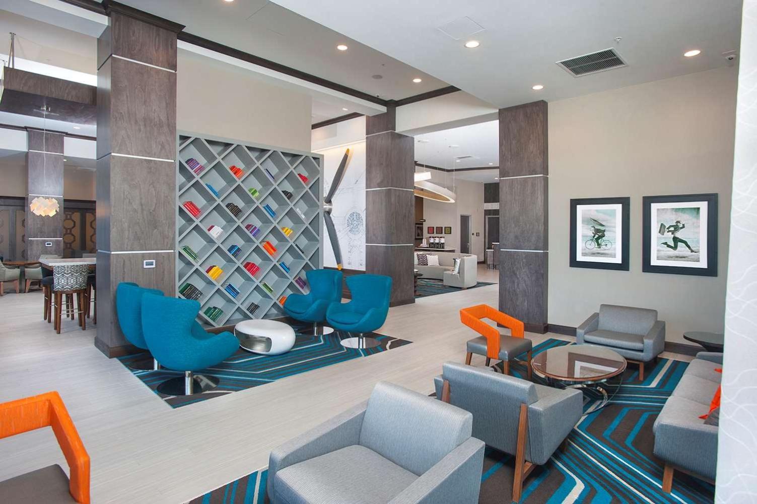 Hampton Inn & Suites LAX El Segundo photo 9
