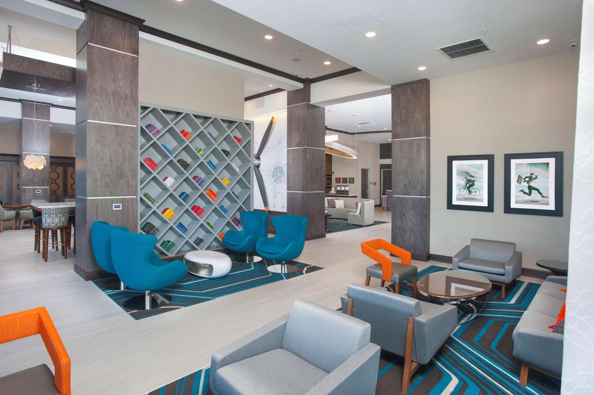 Hampton Inn & Suites LAX El Segundo photo 8