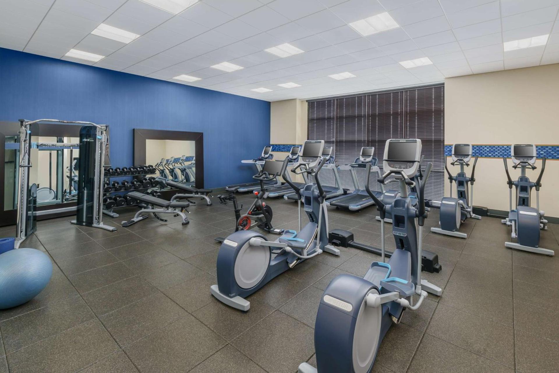 Hampton Inn & Suites LAX El Segundo photo 19