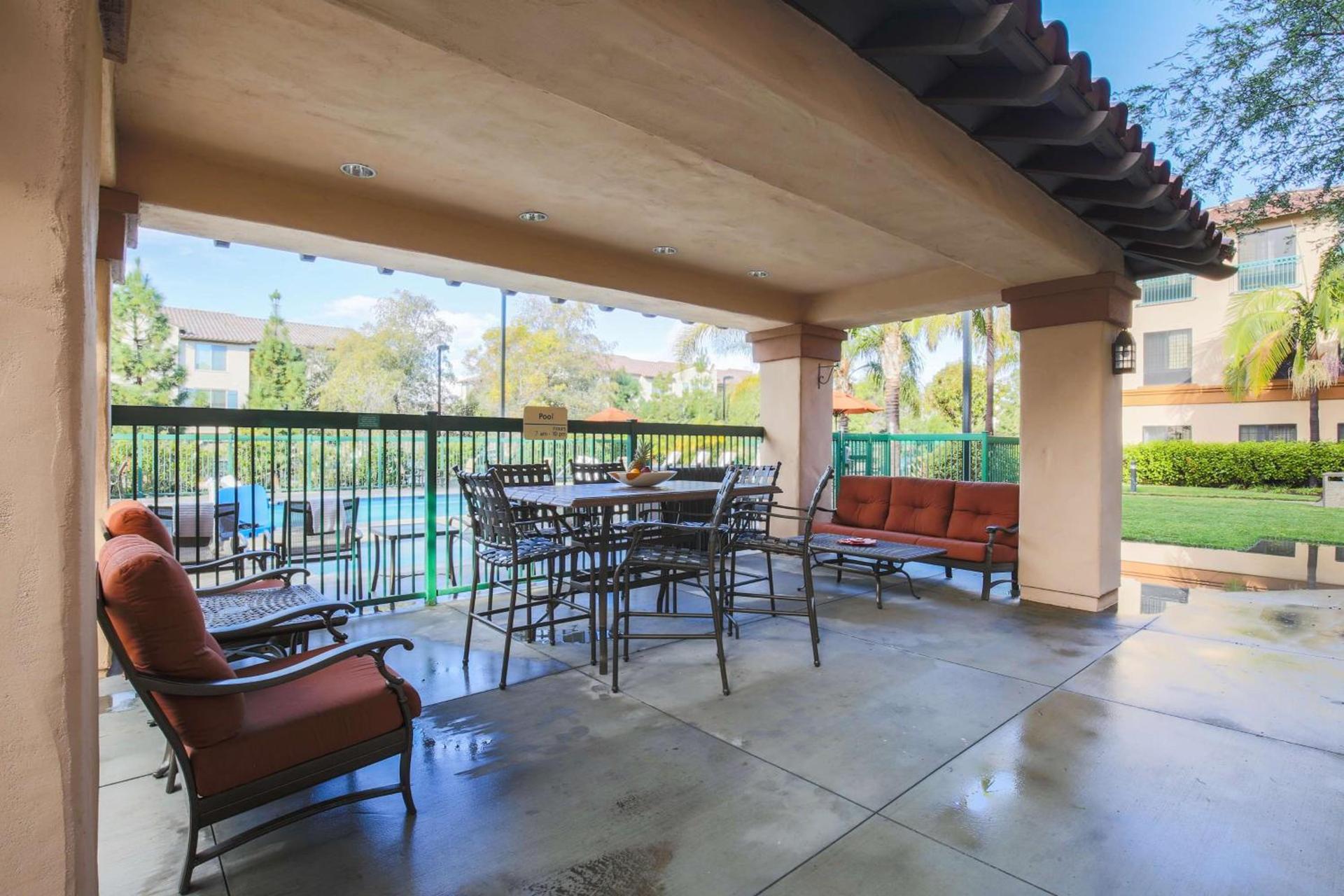 Hampton Inn & Suites Camarillo photo 3