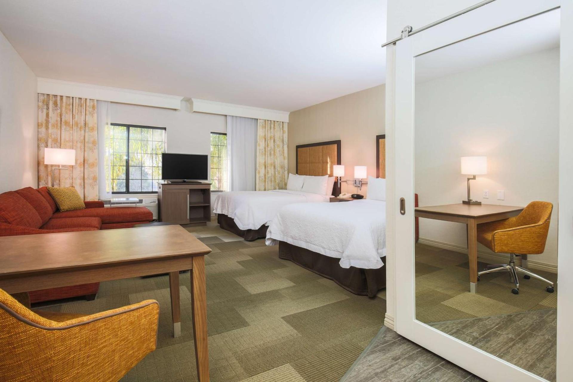 Hampton Inn & Suites Camarillo photo 24