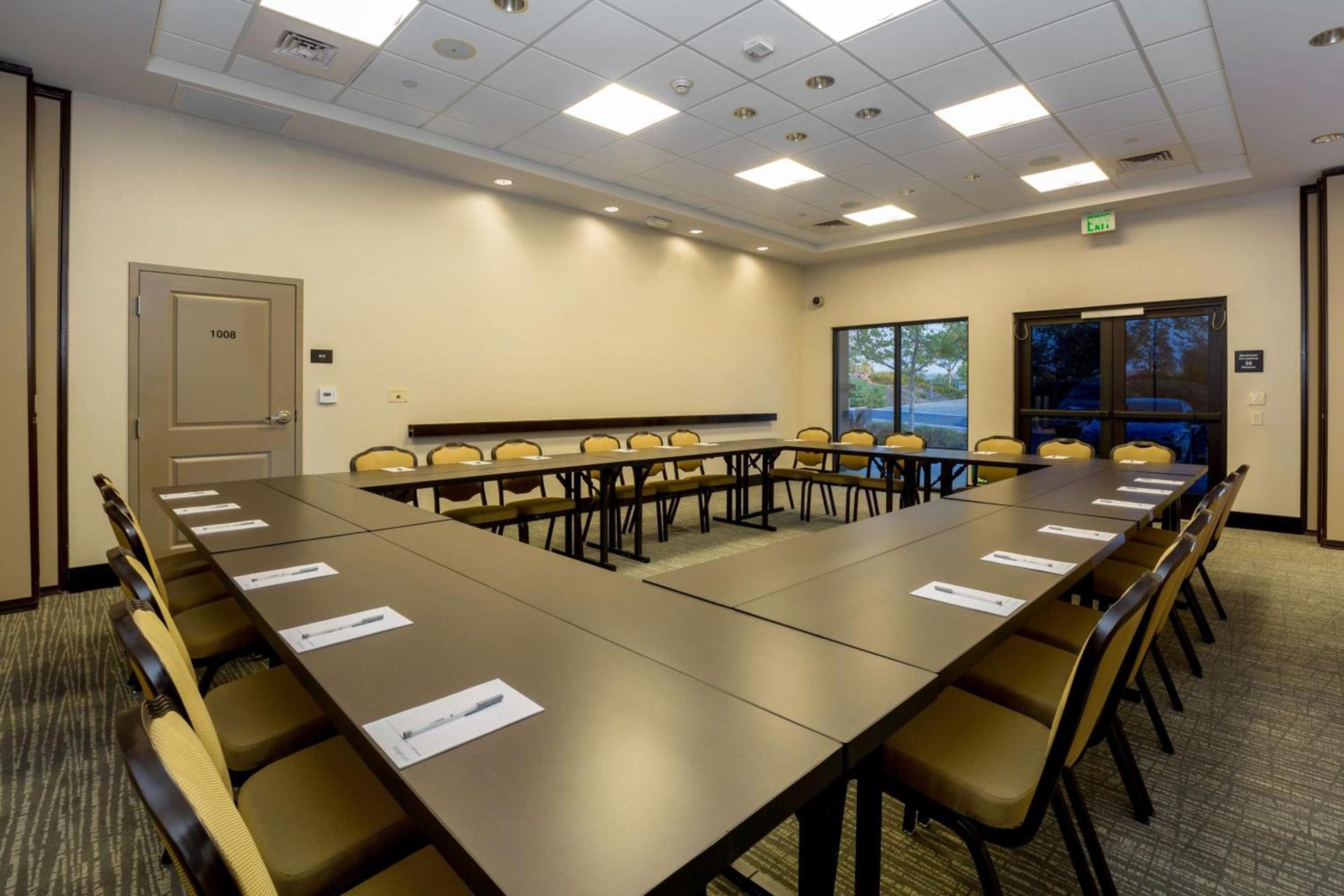 Hampton Inn & Suites San Diego-Poway photo 17