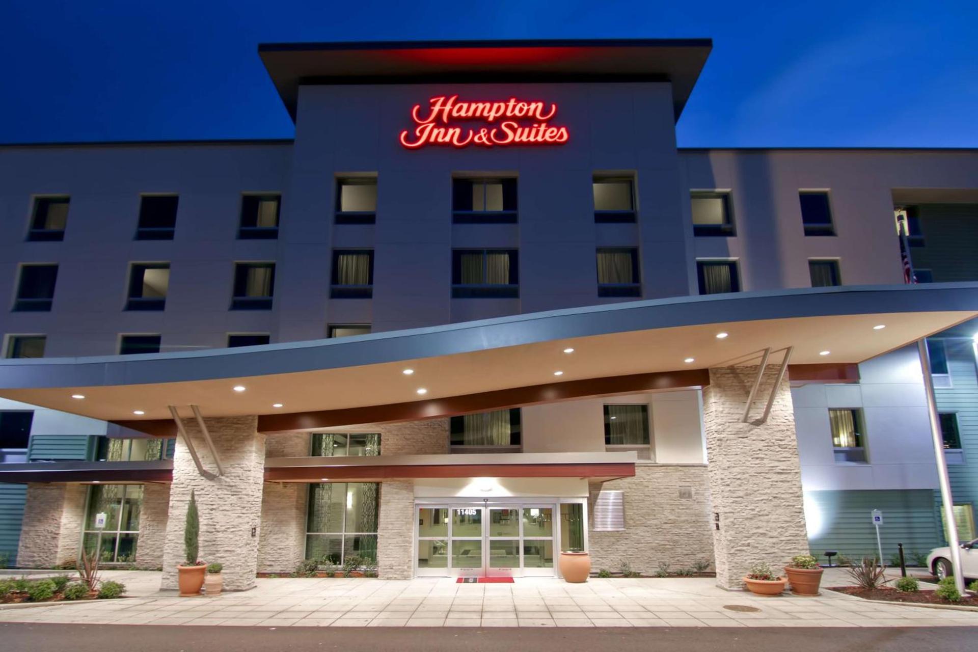 Hampton Inn & Suites Bellevue Downtown/Seattle photo 3