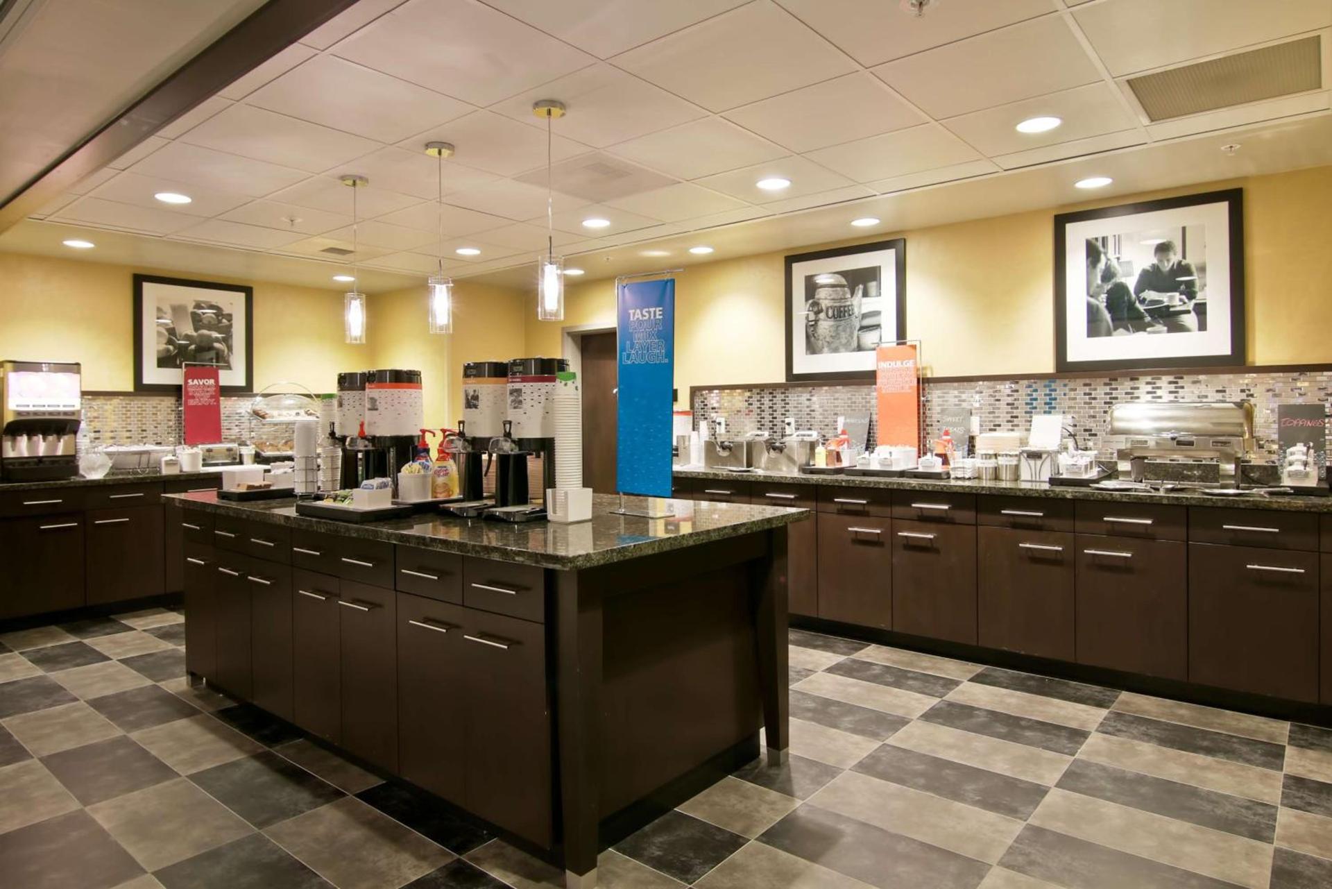 Hampton Inn & Suites Bellevue Downtown/Seattle photo 15