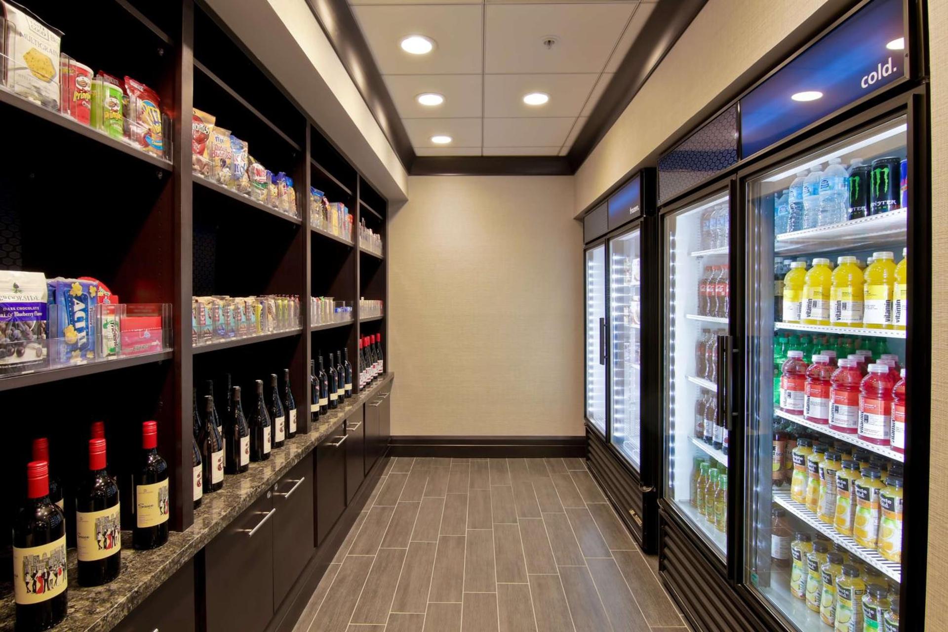 Hampton Inn & Suites Bellevue Downtown/Seattle photo 16