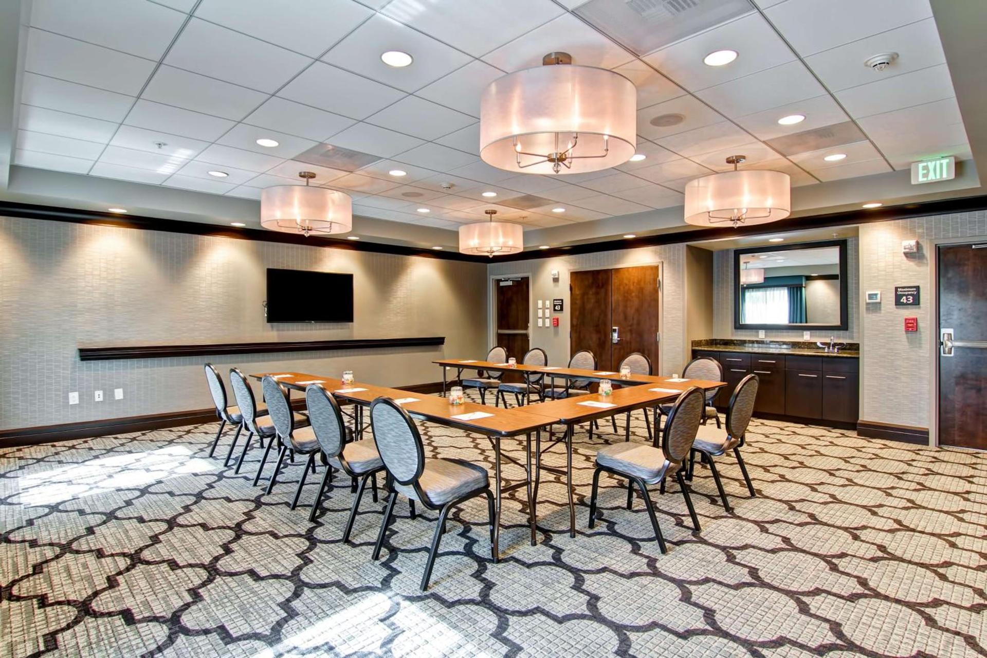Hampton Inn & Suites Bellevue Downtown/Seattle photo 38