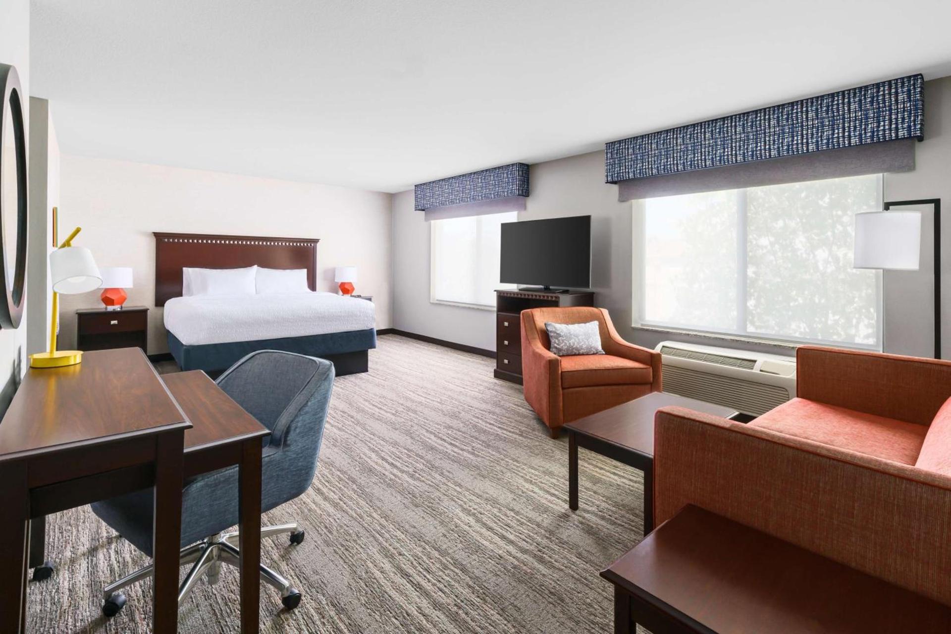 Hampton Inn & Suites Thousand Oaks photo 17
