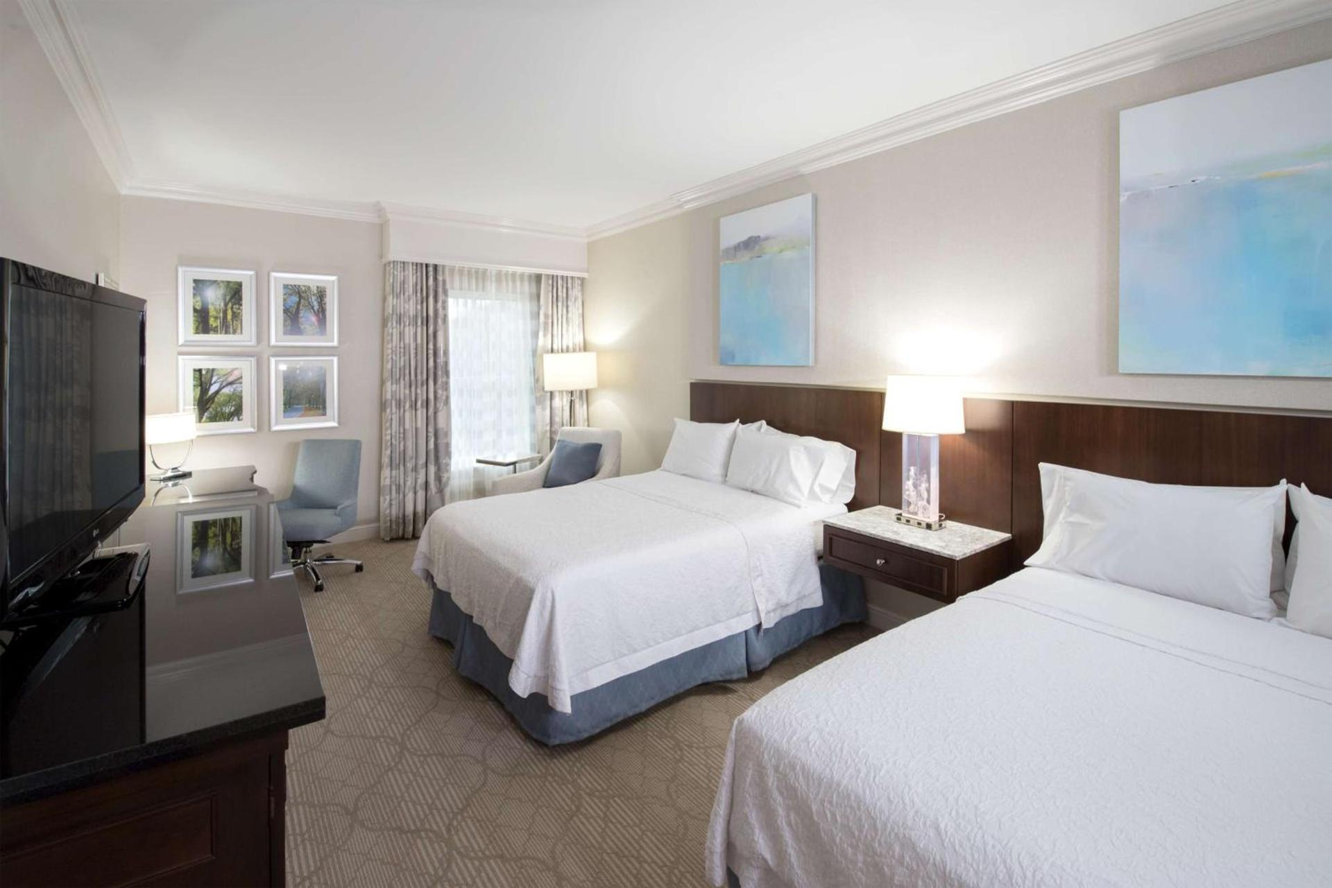 Hampton Inn & Suites South Park at Phillips Place photo 43