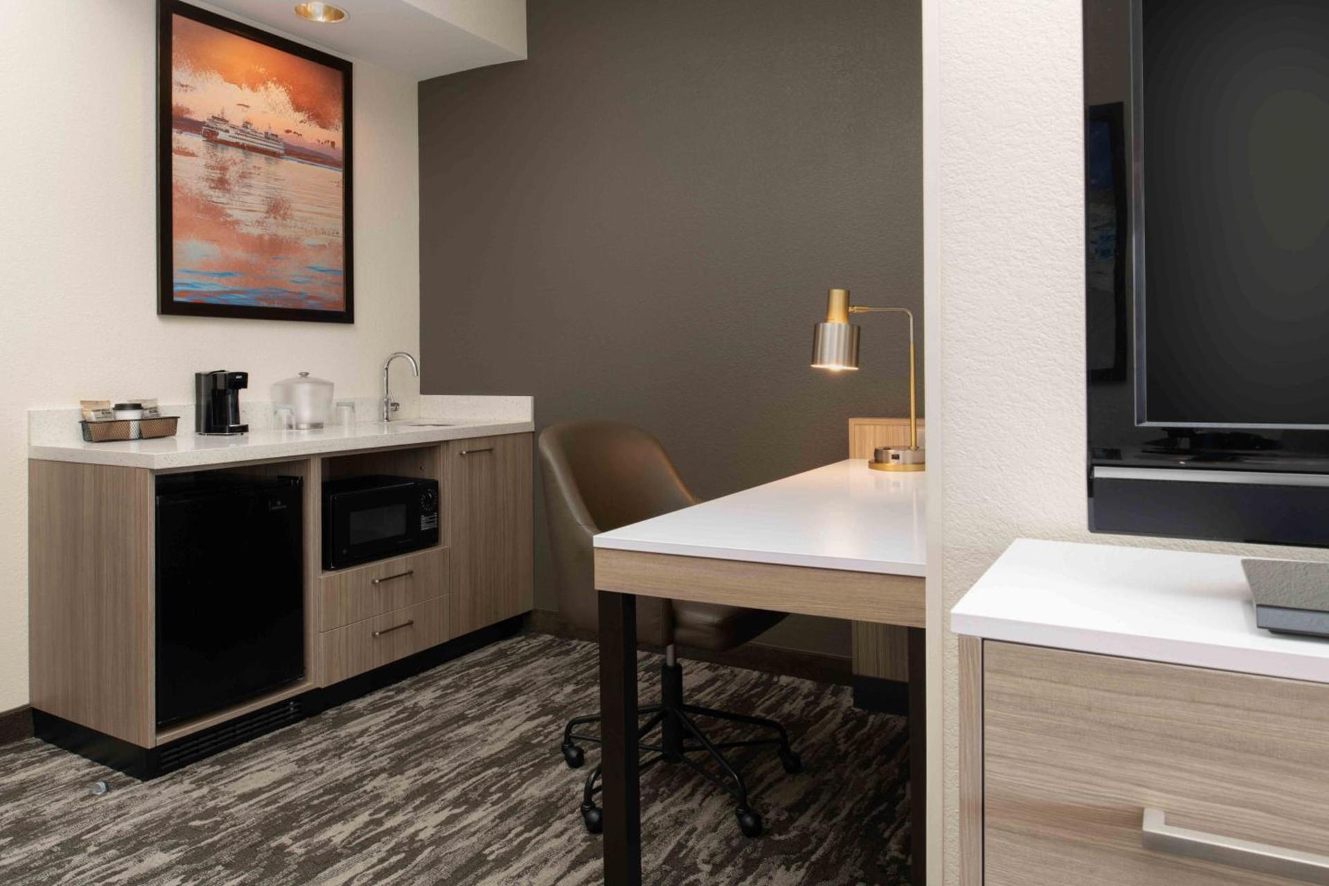 SpringHill Suites Seattle Downtown, South Lake Union photo 3