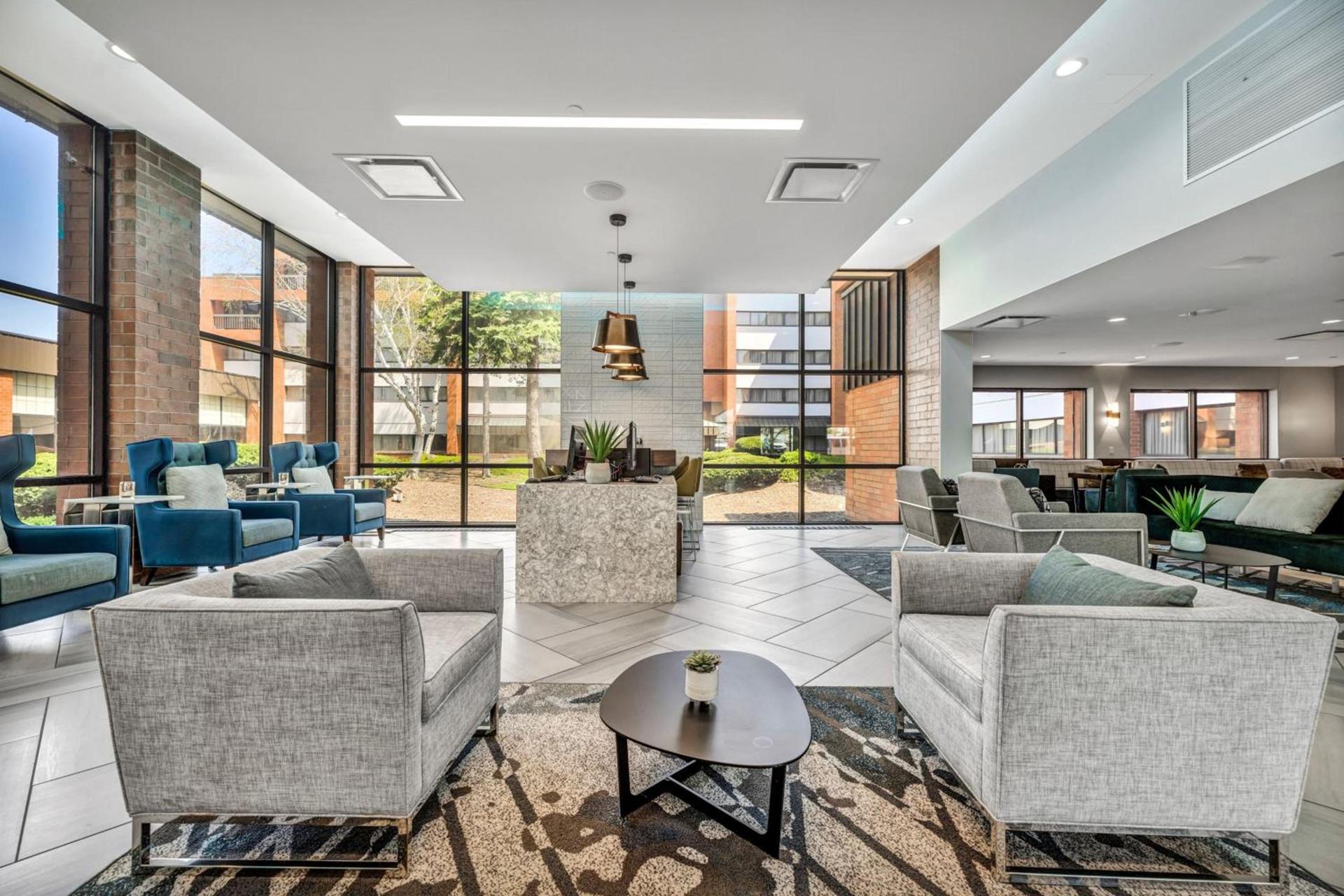 Delta Hotels by Marriott Mount Pleasant photo 9