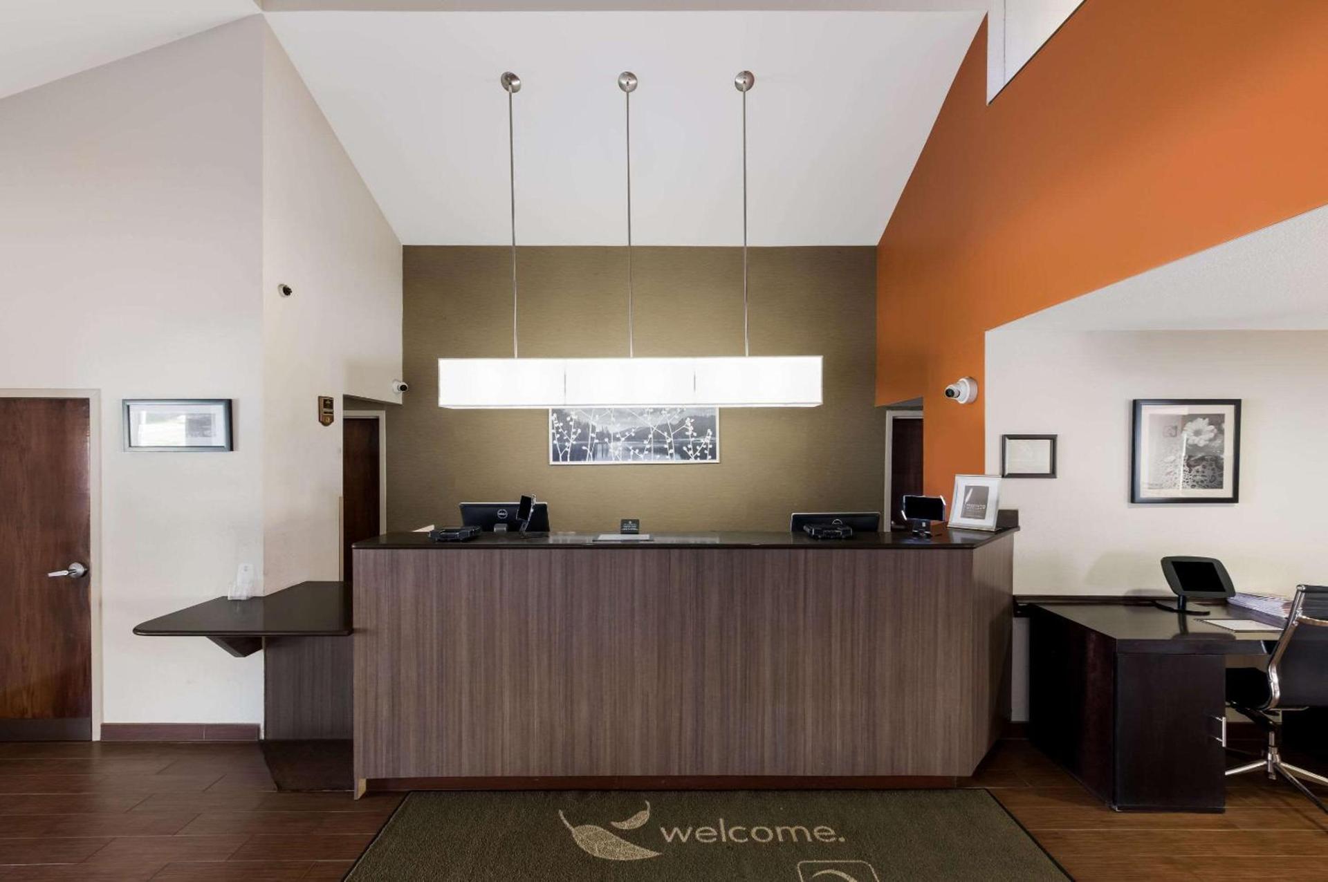 Sleep Inn Kernersville I-40 photo 7
