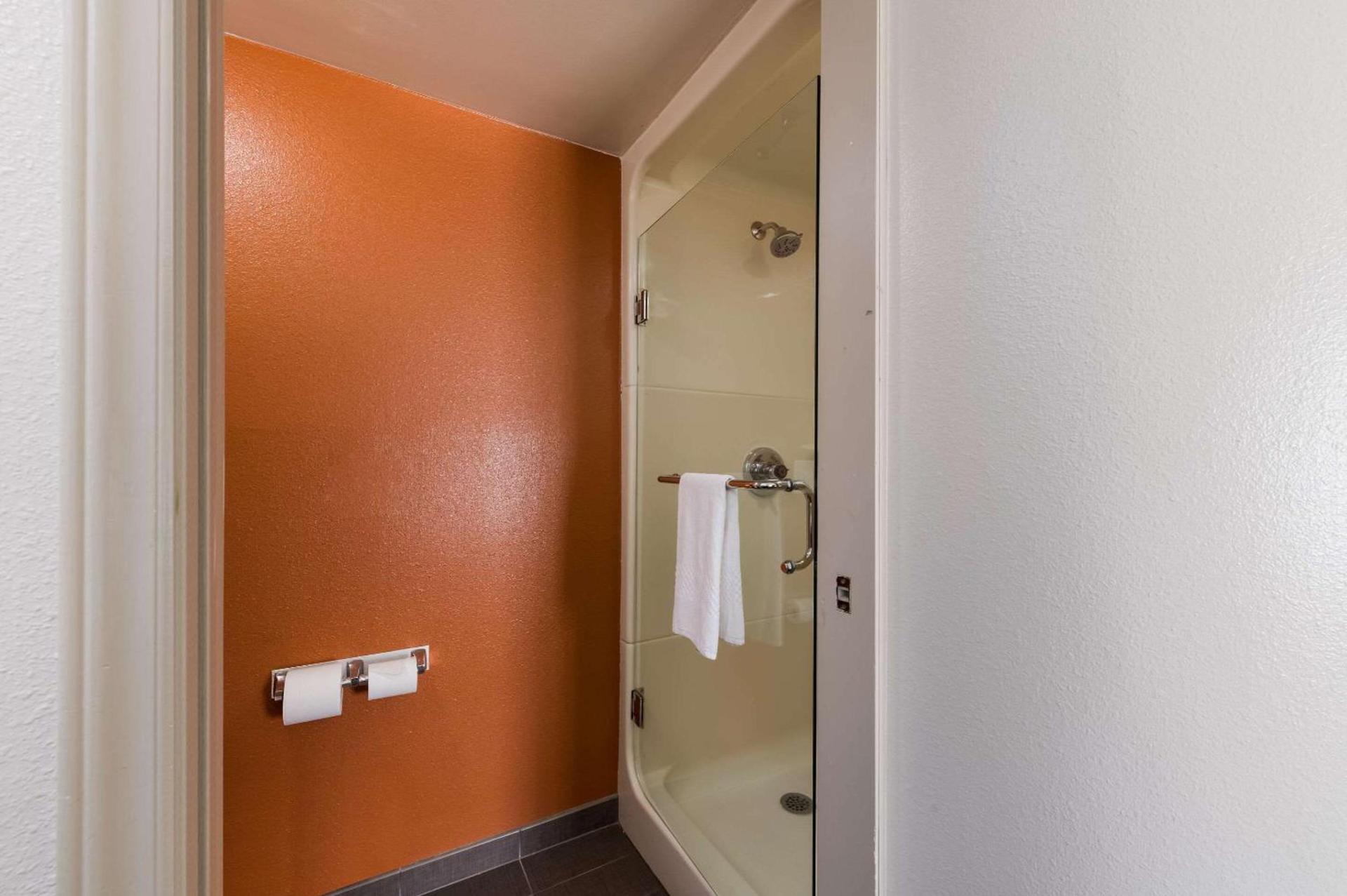Sleep Inn Kernersville I-40 photo 15