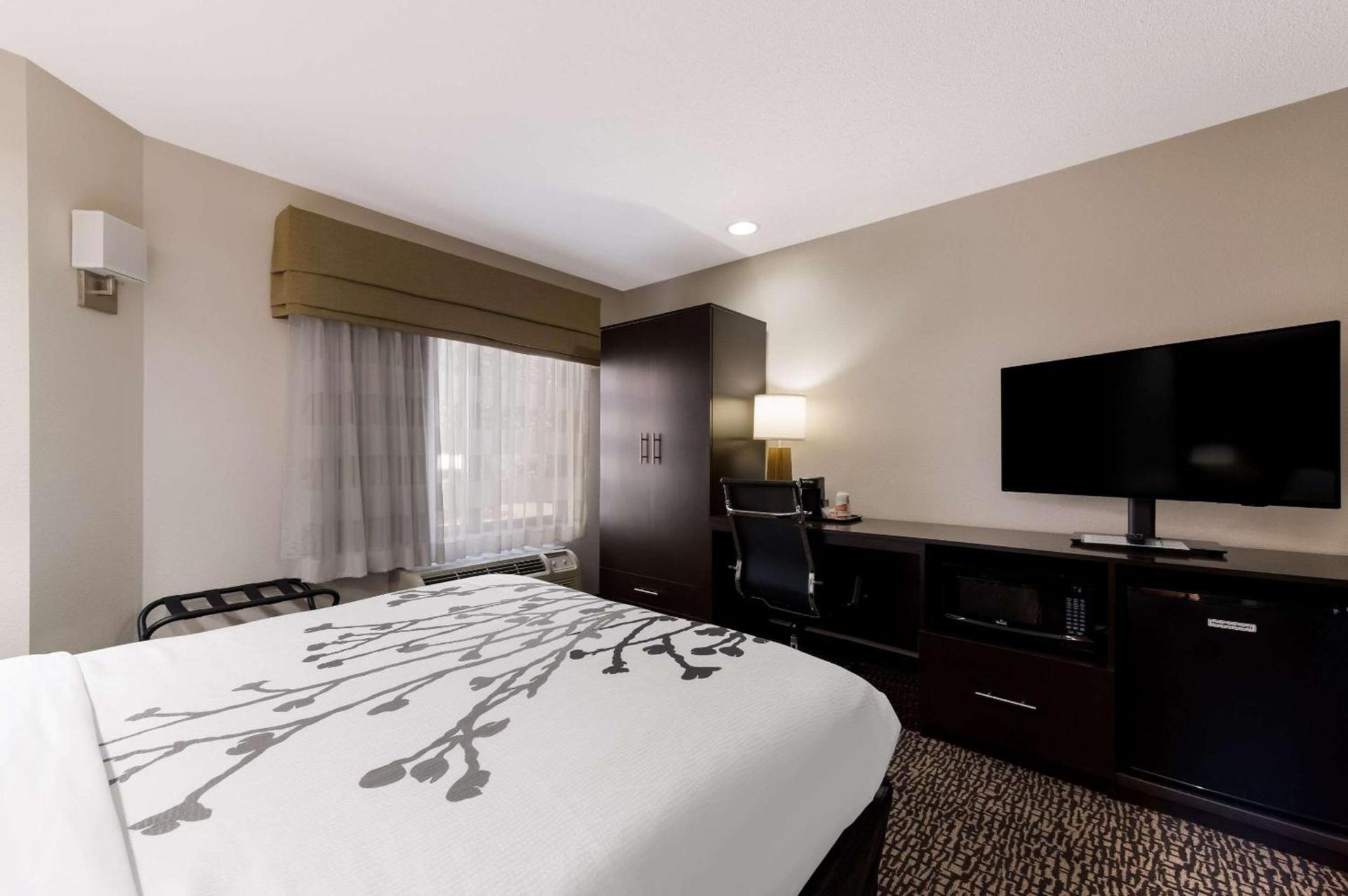 Sleep Inn Kernersville I-40 photo 17