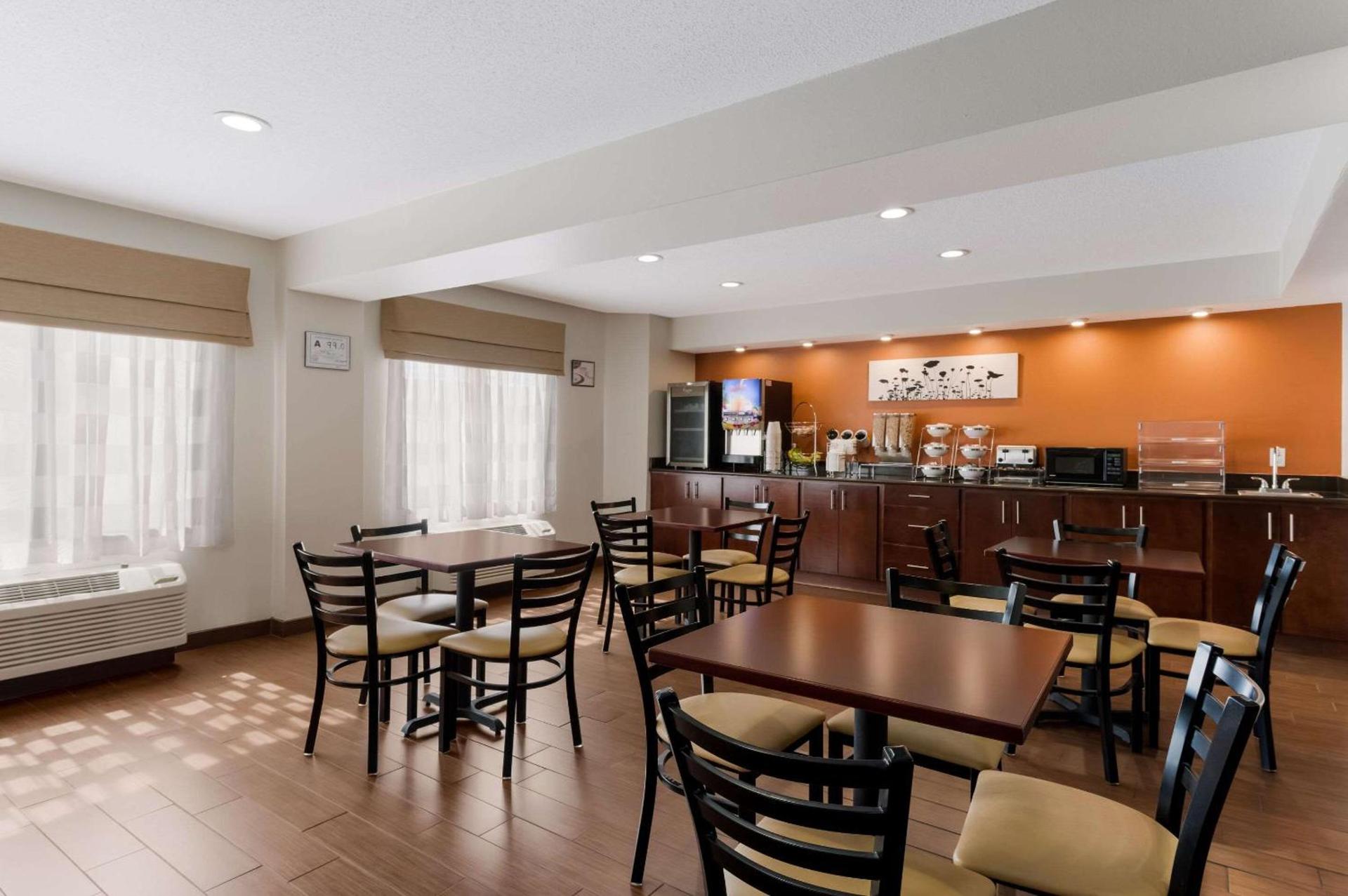 Sleep Inn Kernersville I-40 photo 28
