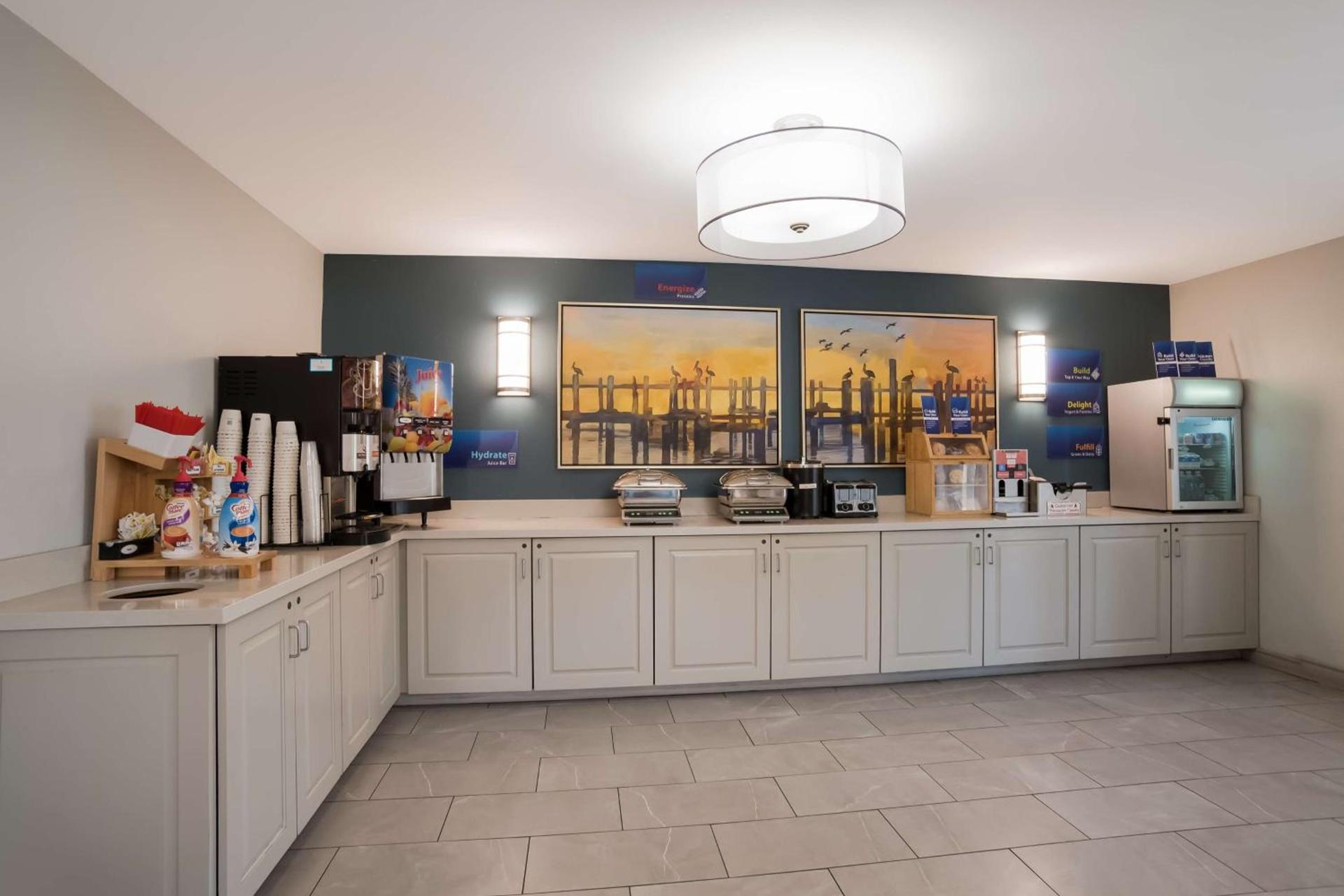 Best Western Flagship Inn photo 7