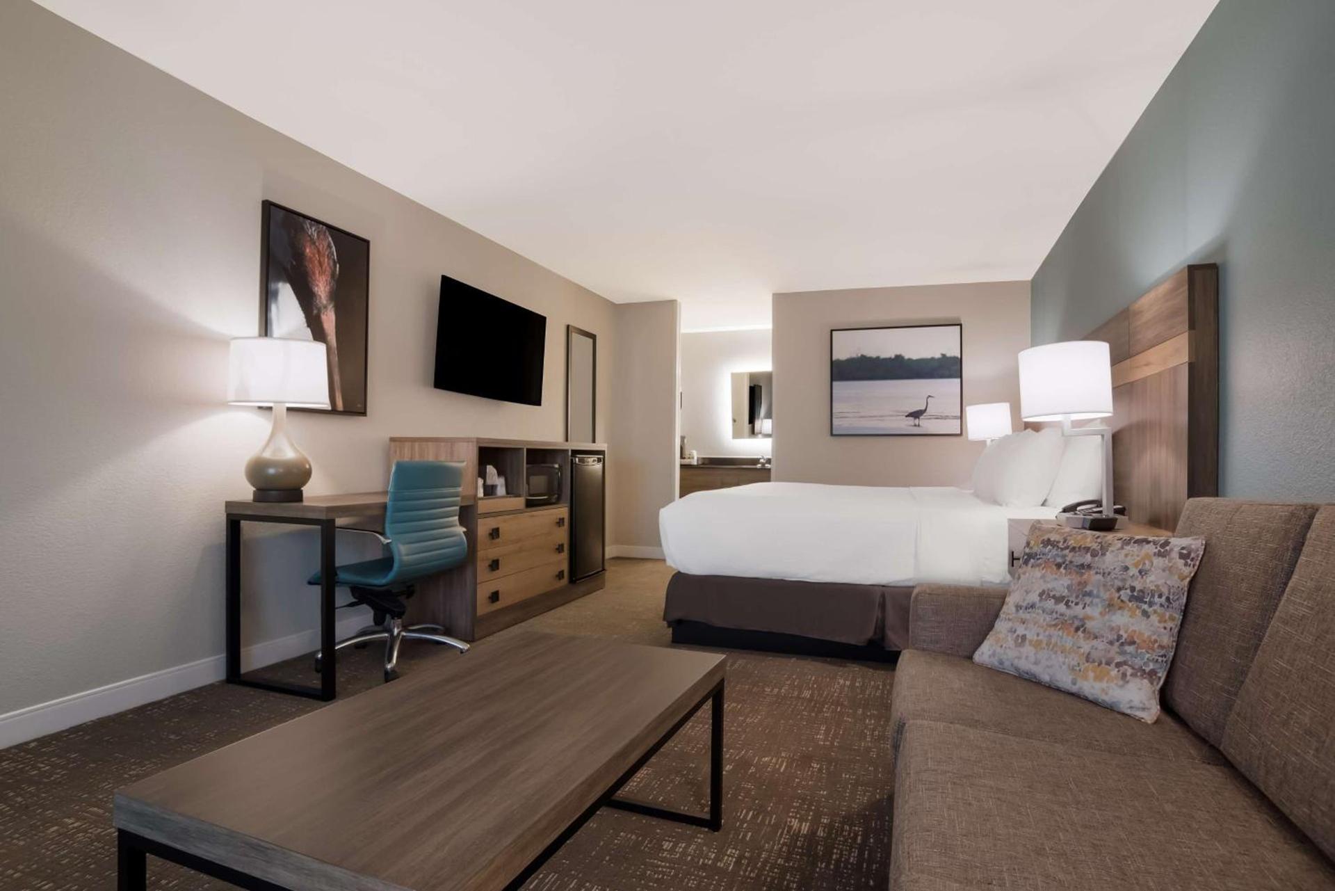 Best Western Flagship Inn photo 10