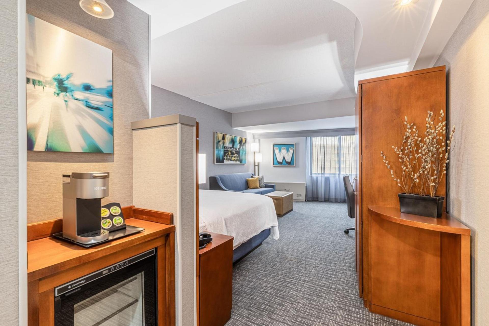 Courtyard by Marriott Boston Waltham photo 12