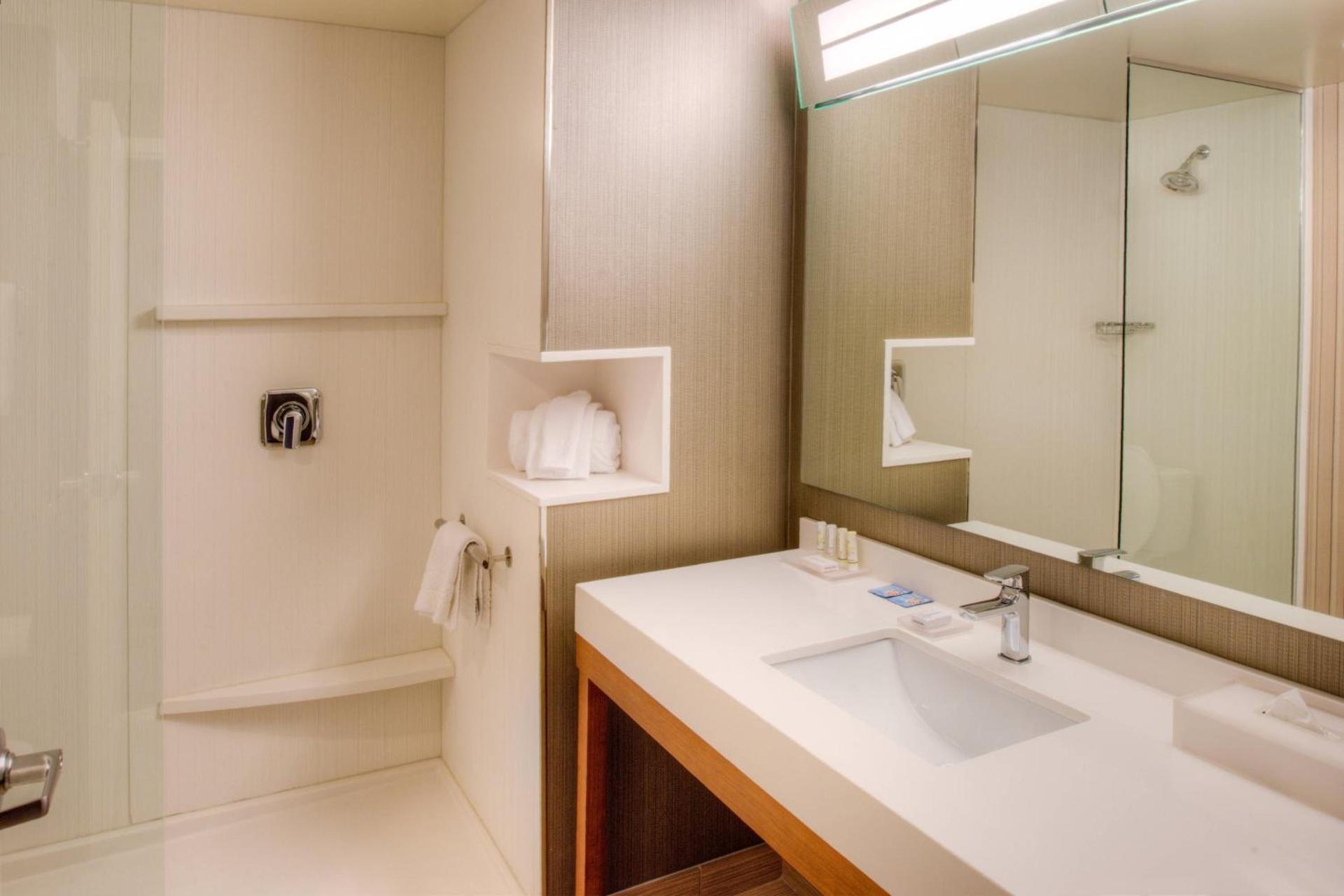 Courtyard by Marriott St Louis Chesterfield photo 14