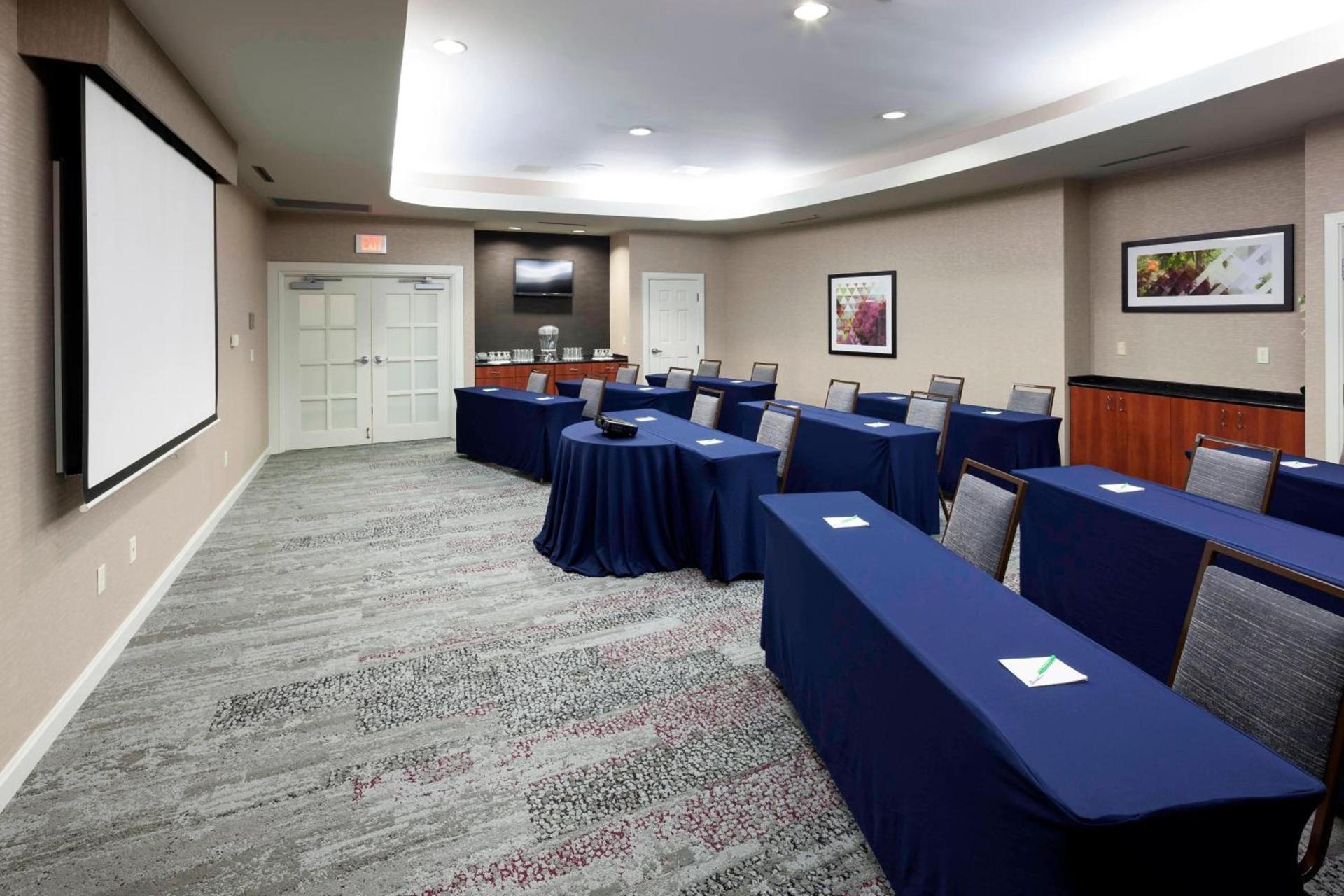 Courtyard by Marriott Suffolk Chesapeake photo 31