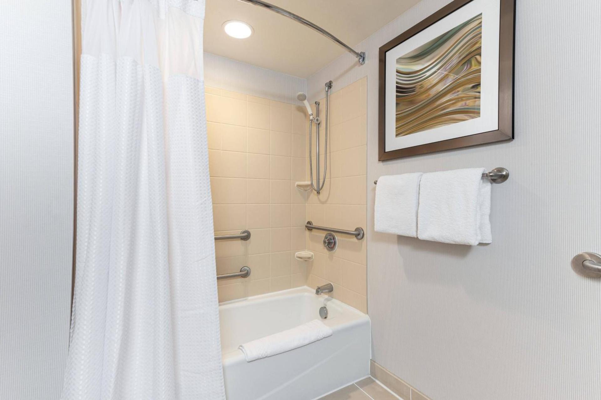 Courtyard by Marriott Suffolk Chesapeake photo 15