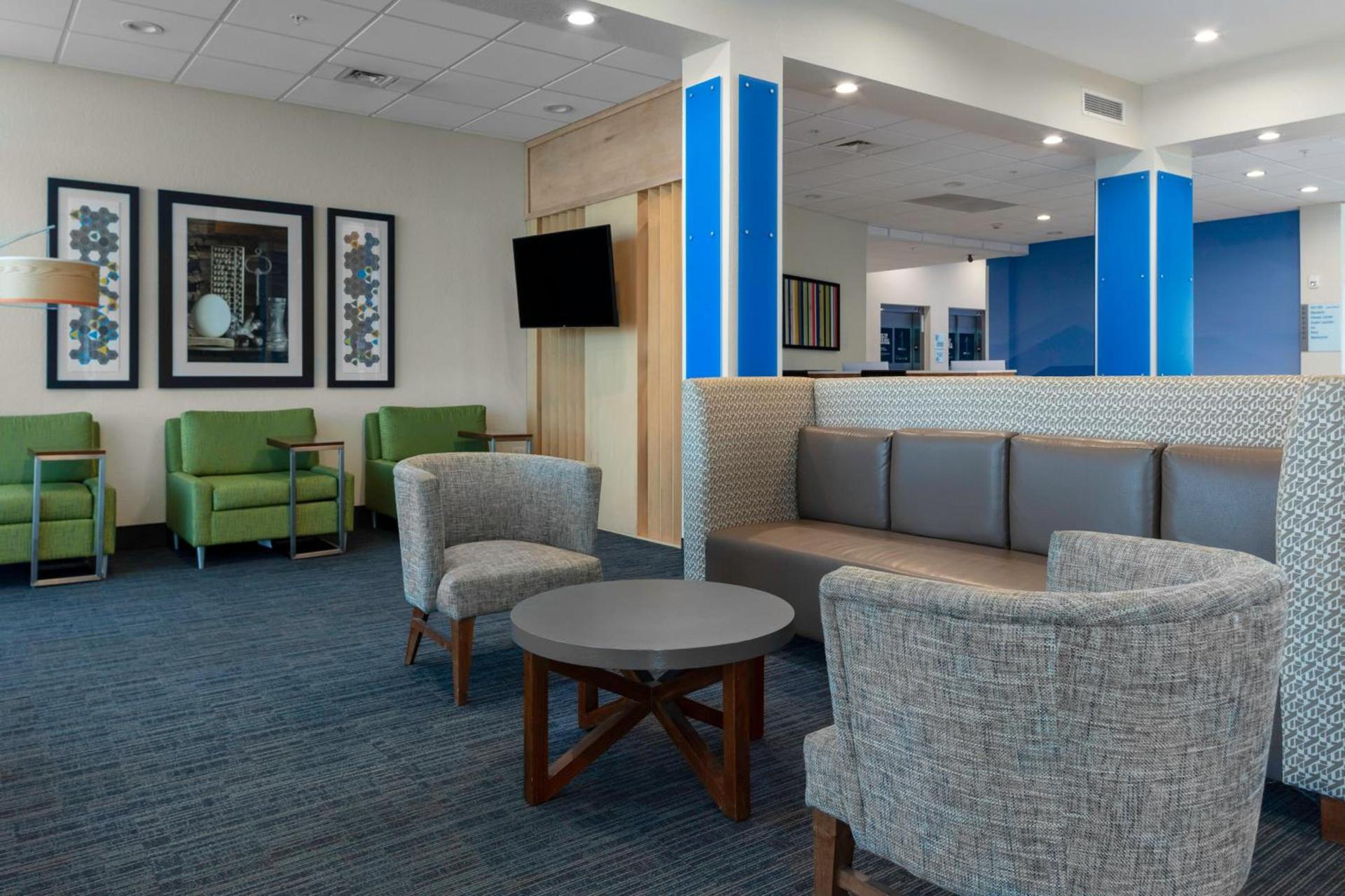 Holiday Inn Express & Suites Leander by IHG photo 16