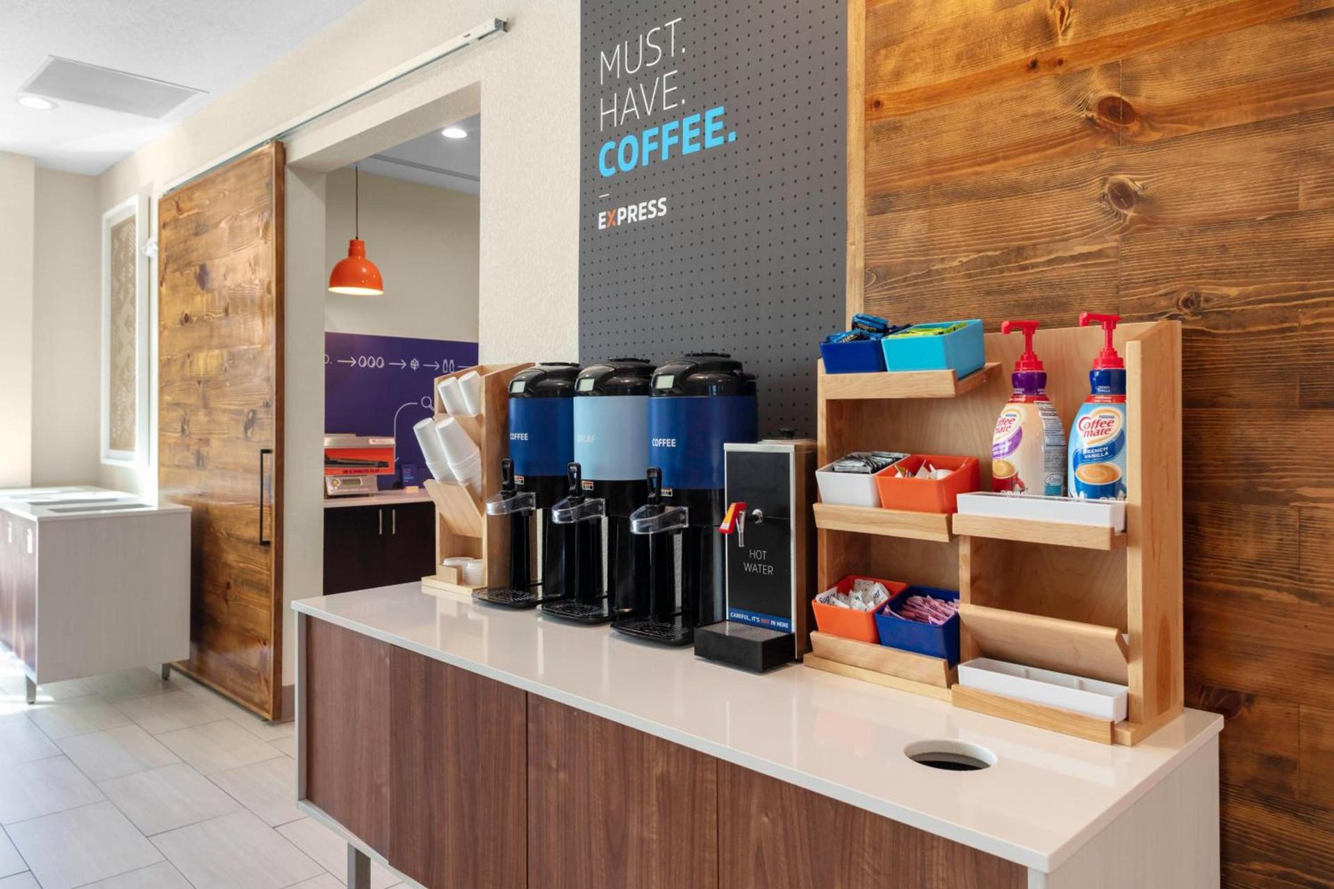 Holiday Inn Express & Suites Leander by IHG photo 10