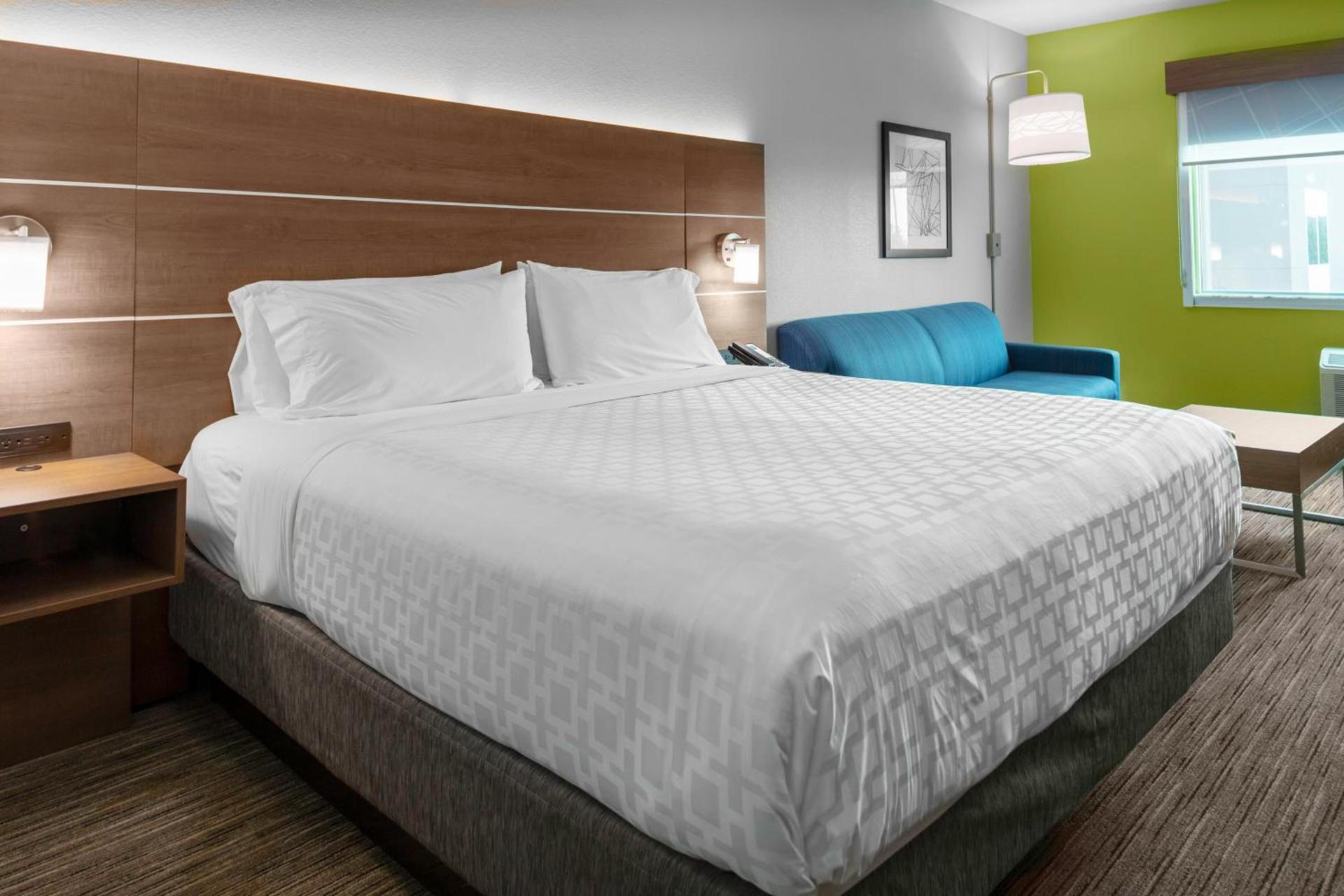 Holiday Inn Express & Suites Leander by IHG photo 20