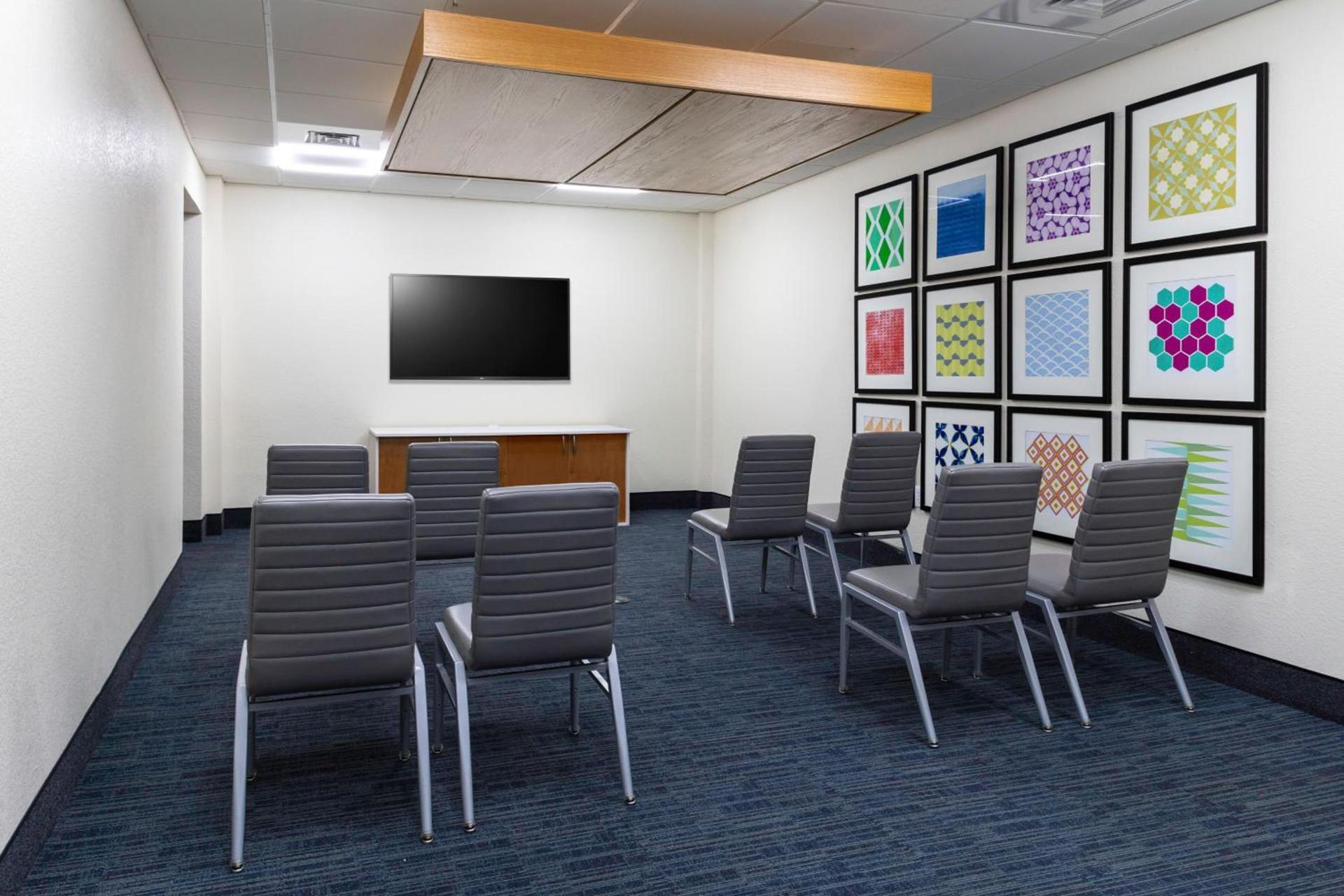 Holiday Inn Express & Suites Leander by IHG photo 6