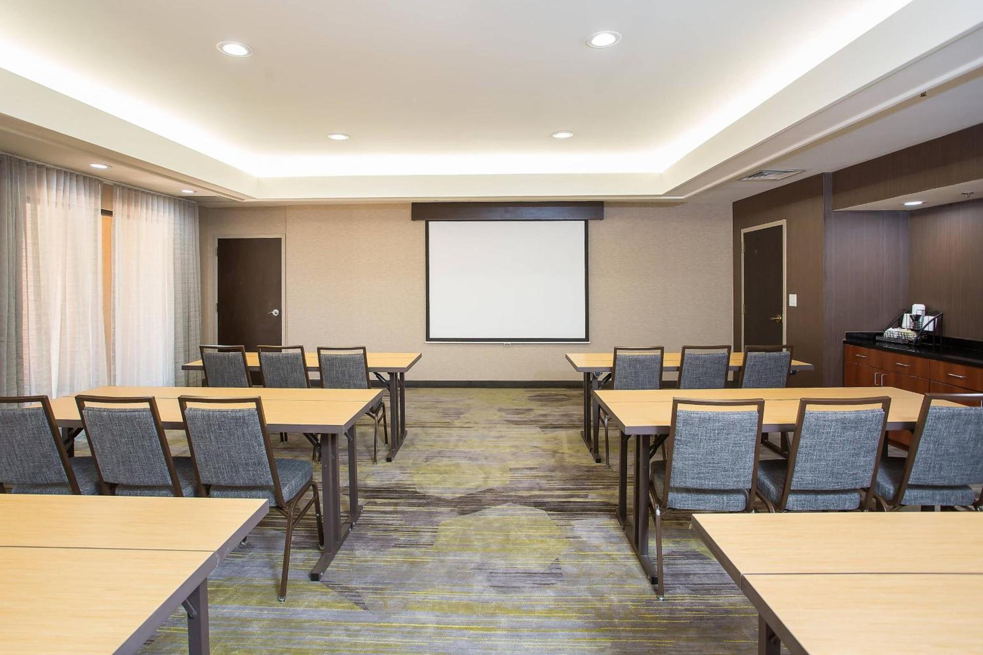 Courtyard by Marriott Boston Westborough photo 16