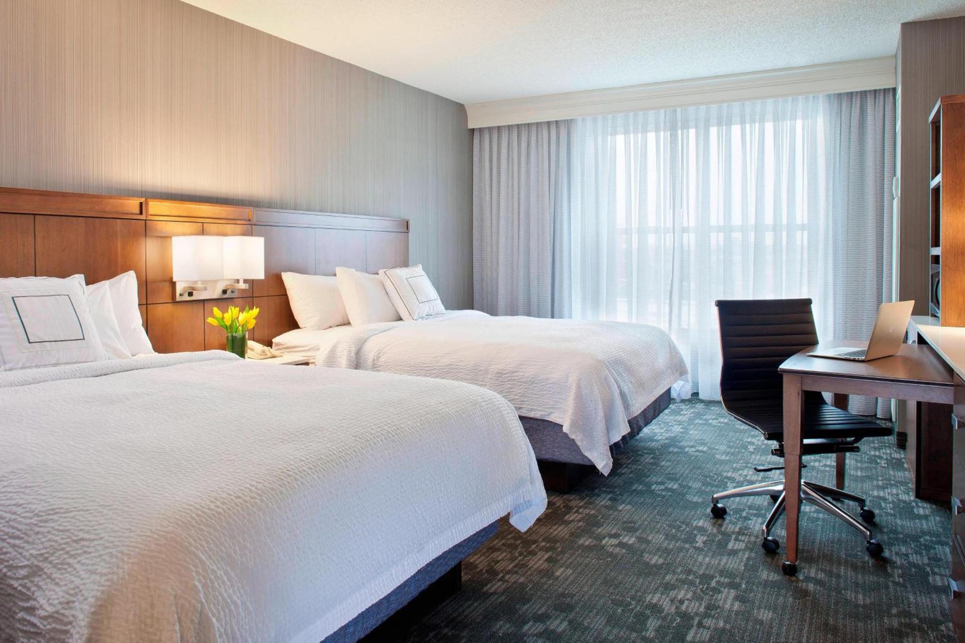 Courtyard by Marriott Pueblo photo 4