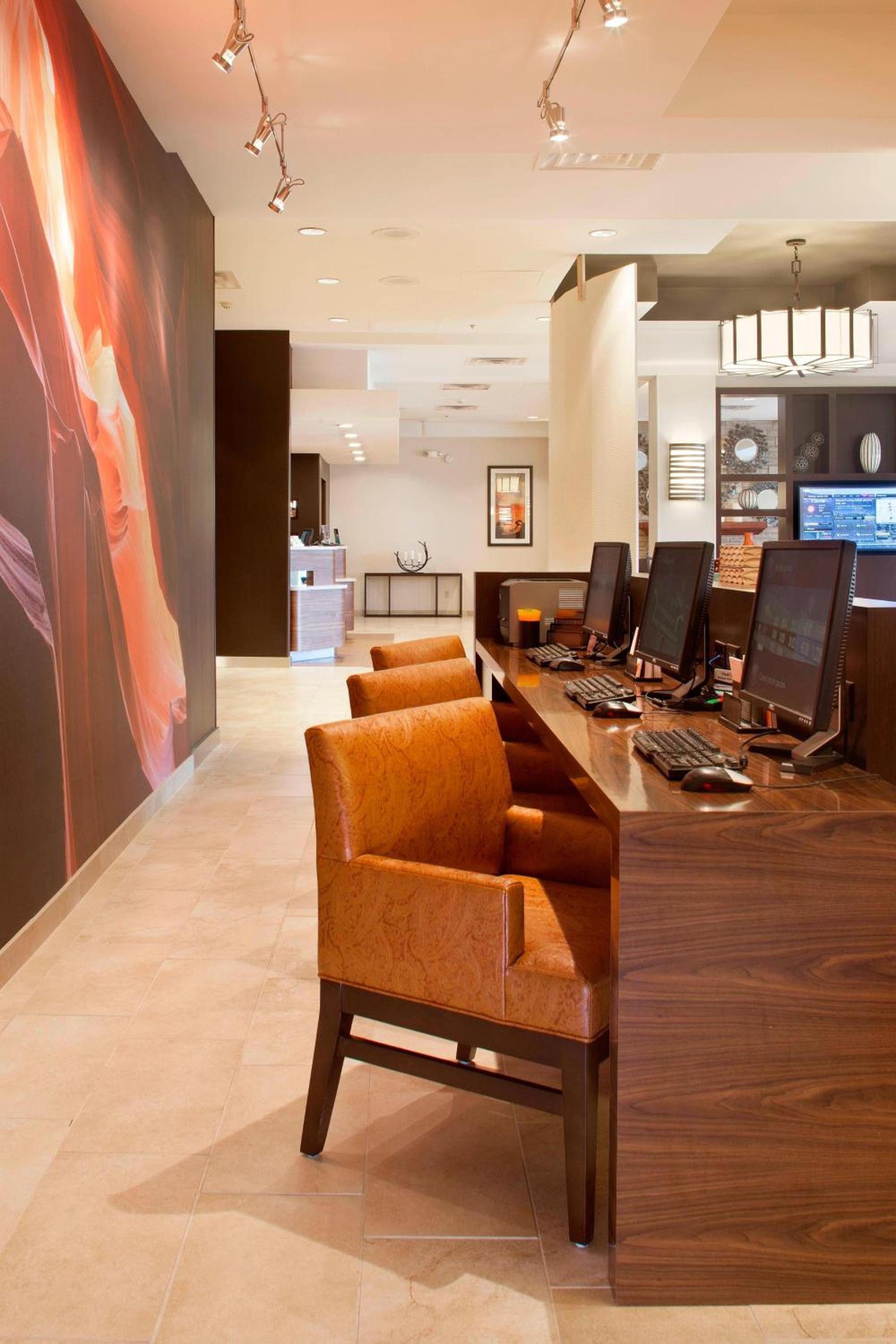 Courtyard by Marriott Pueblo photo 11
