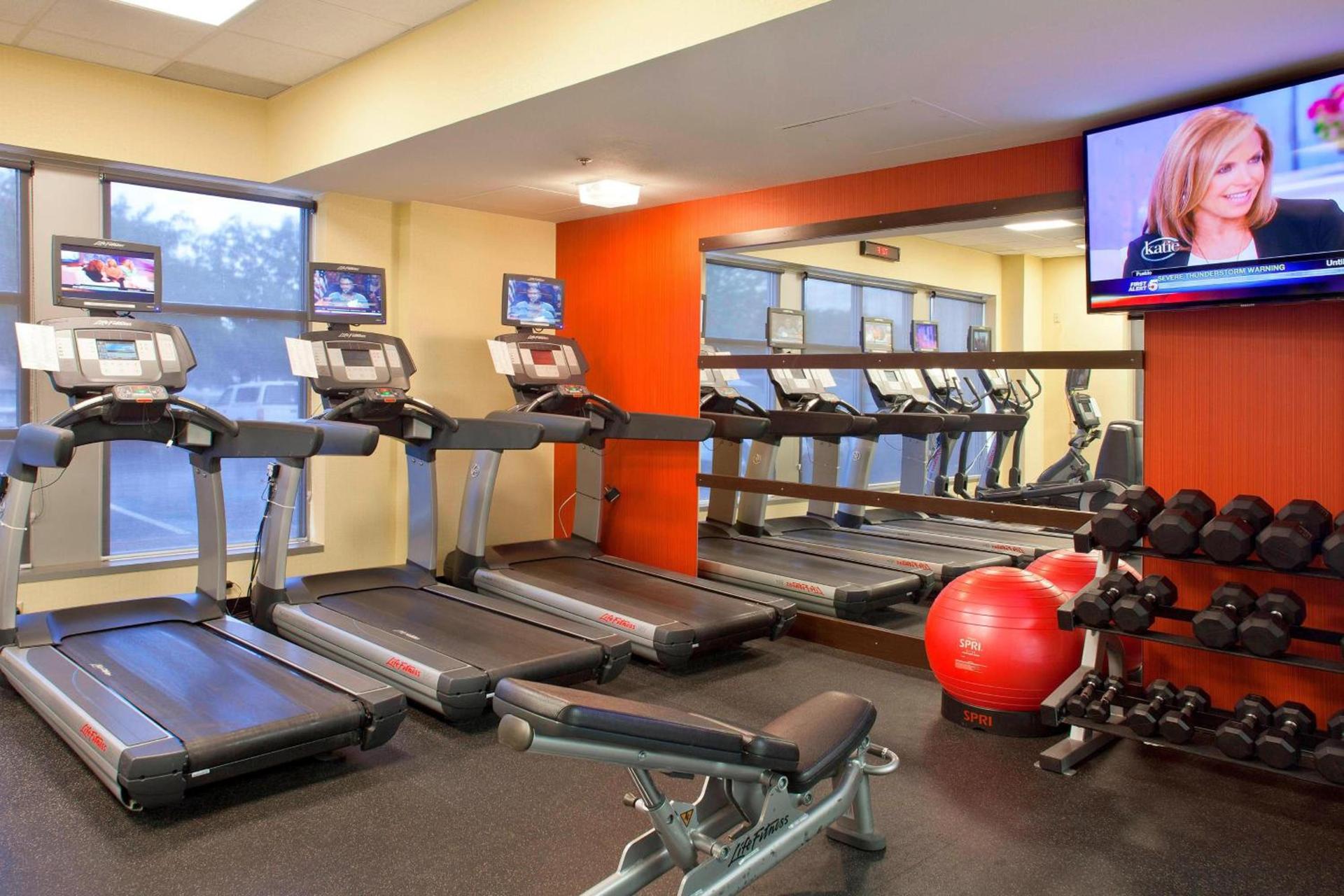 Courtyard by Marriott Pueblo photo 21