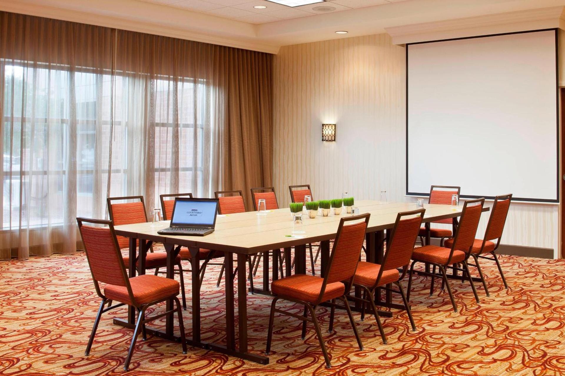 Courtyard by Marriott Pueblo photo 23