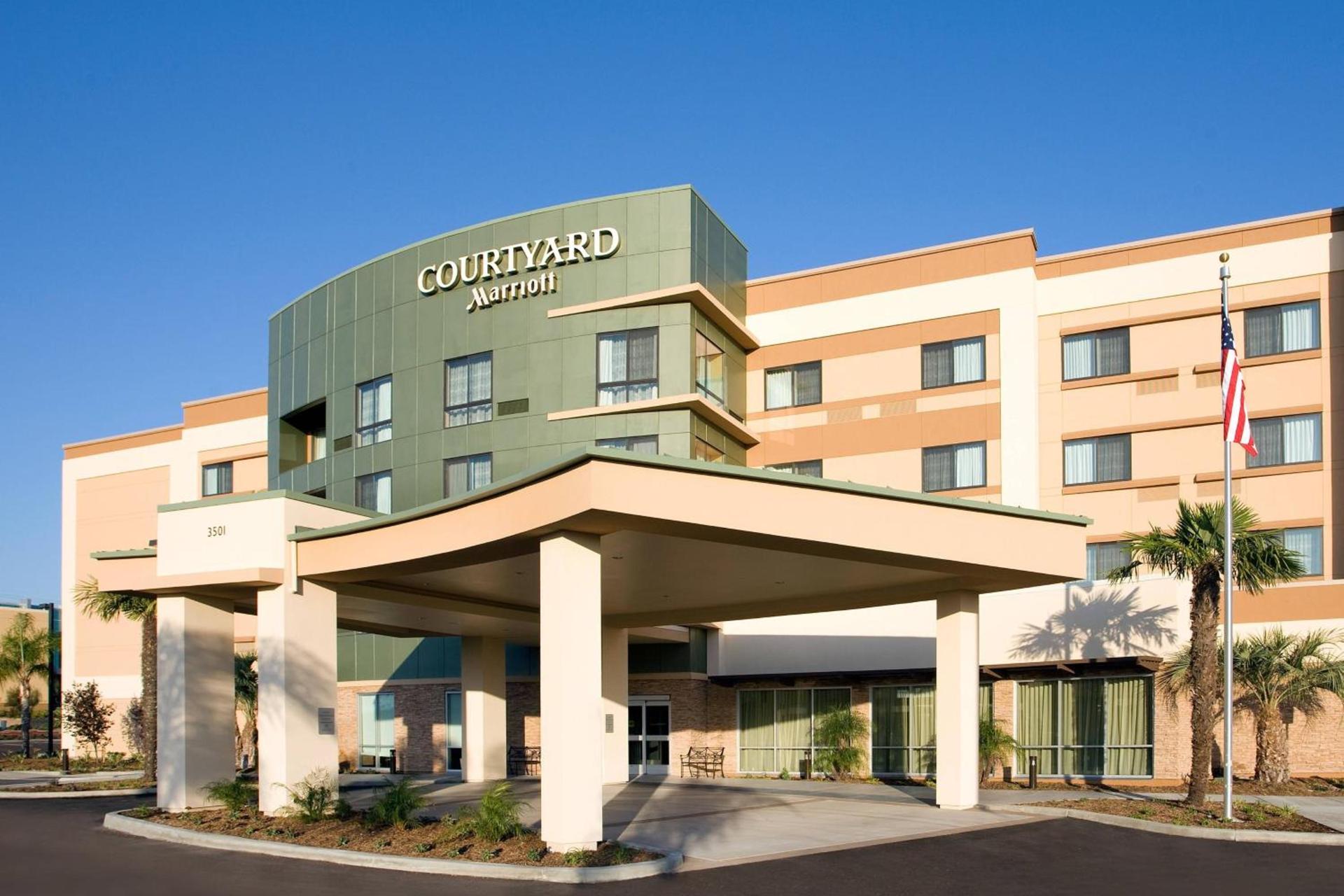 Courtyard by Marriott San Diego Oceanside photo 1