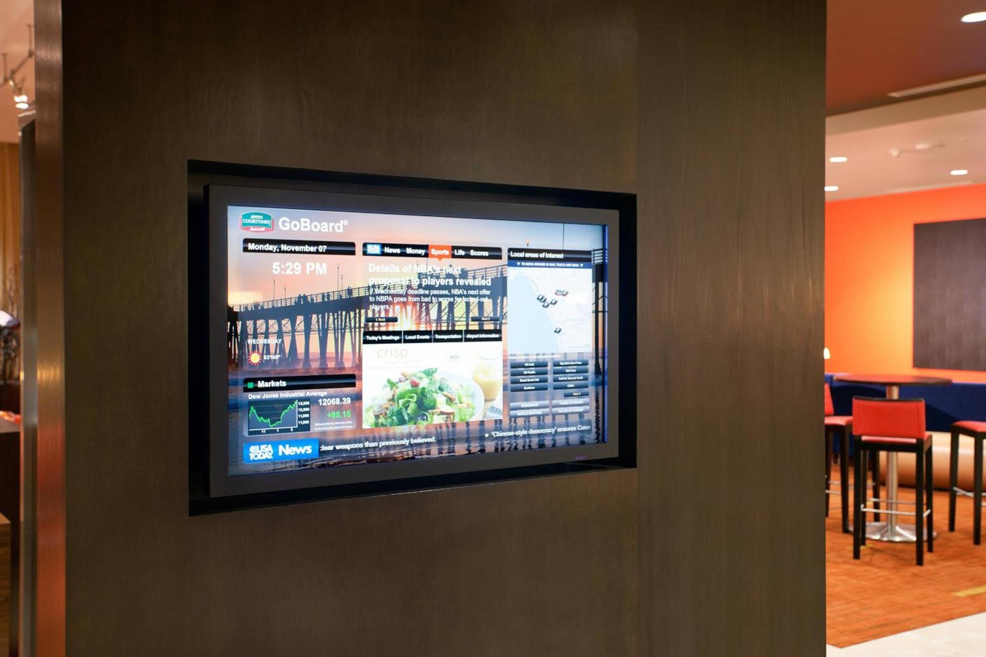 Courtyard by Marriott San Diego Oceanside photo 12