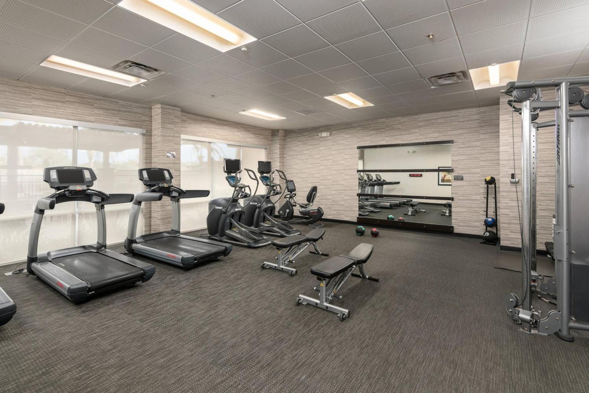 Courtyard by Marriott San Diego Oceanside photo 19