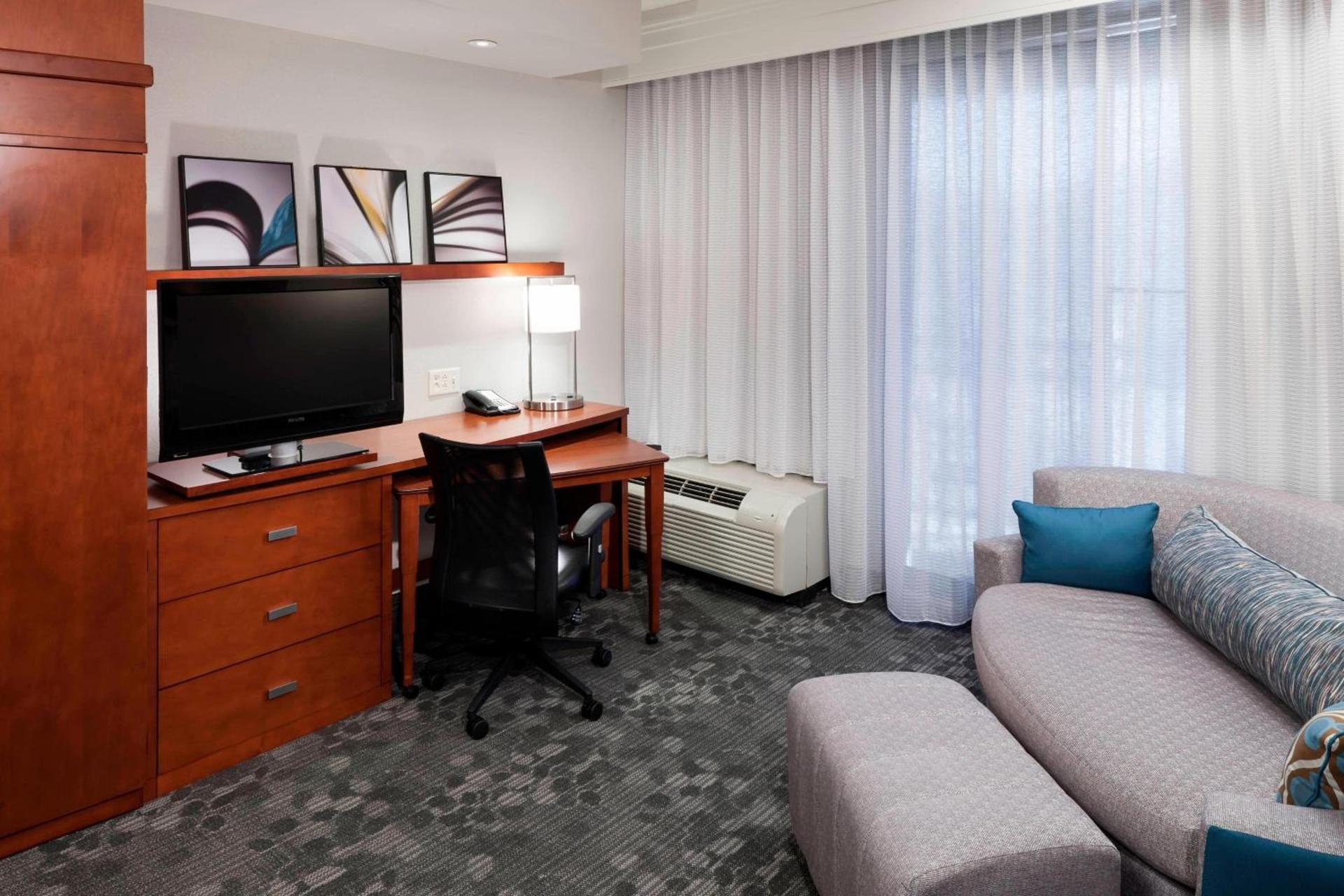 Courtyard by Marriott Franklin Cool Springs photo 10
