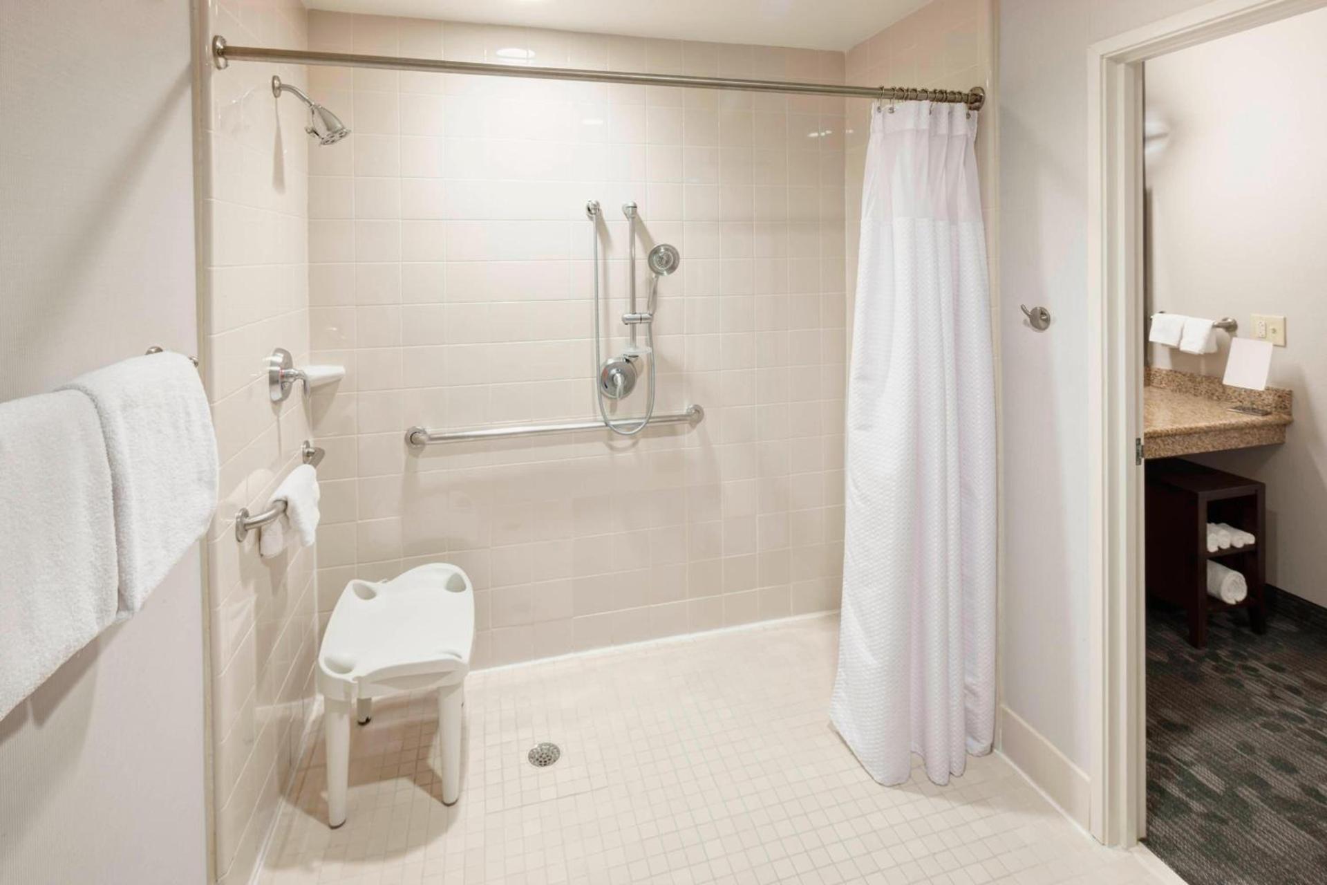 Courtyard by Marriott Franklin Cool Springs photo 21