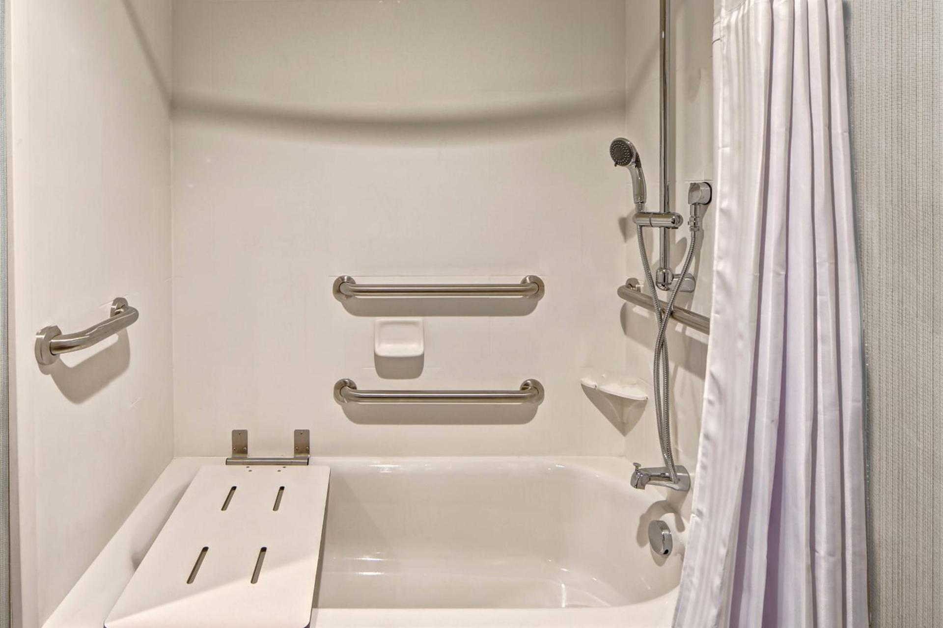 Courtyard by Marriott Franklin Cool Springs photo 12