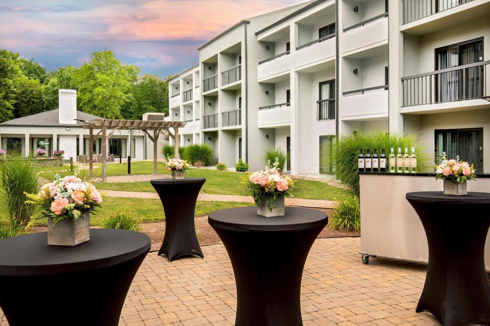 Courtyard by Marriott Boston Andover photo 47